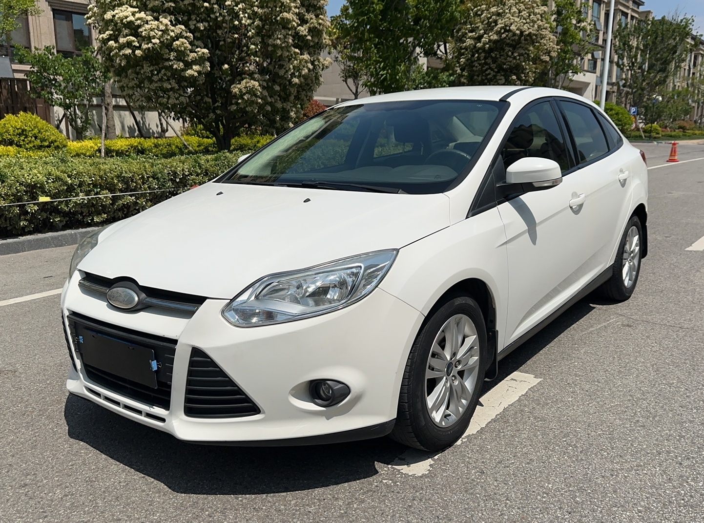 福特 福克斯 2012款 三厢 1.6L 手动舒适型