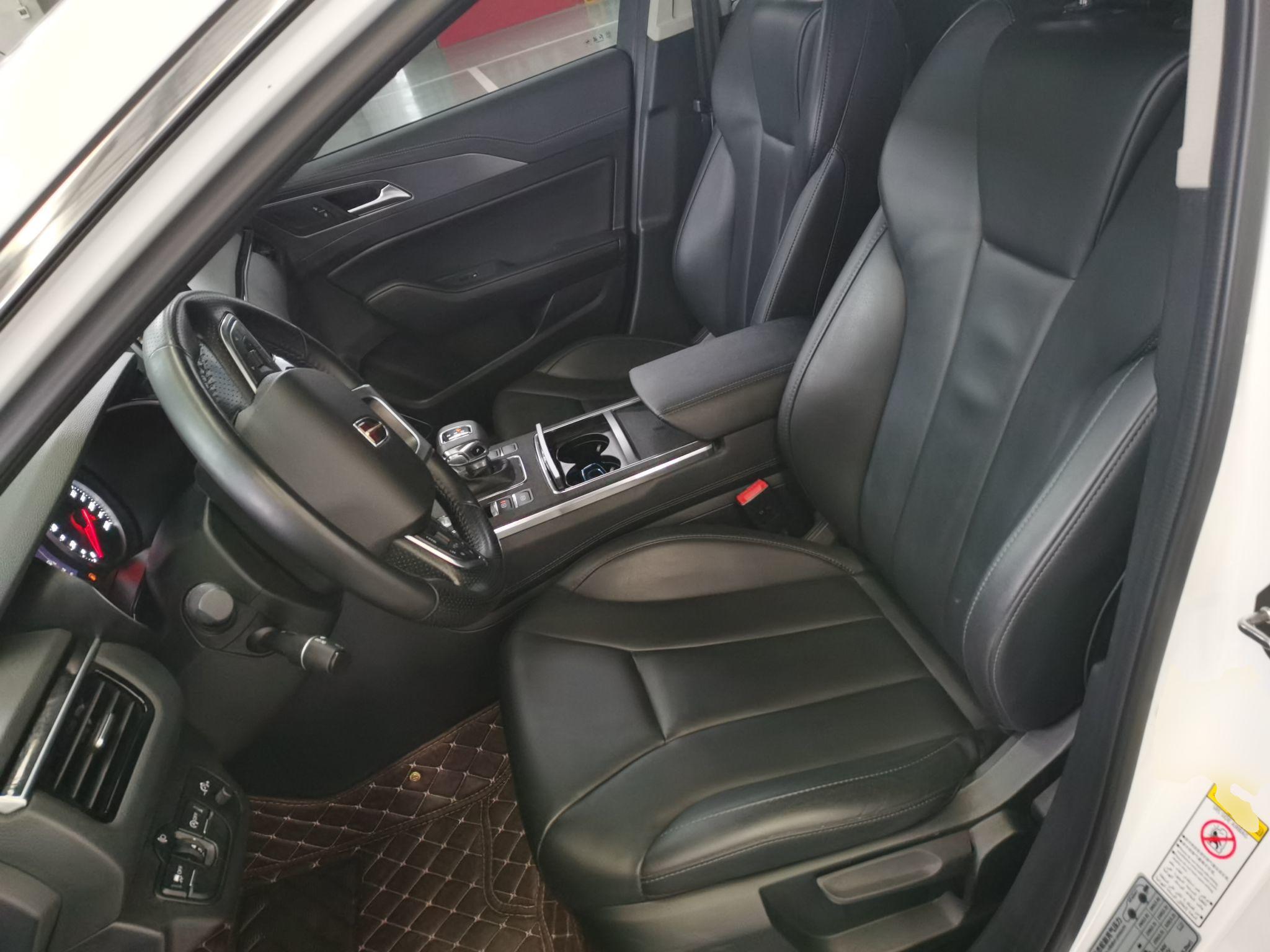 红旗H5 2020款 1.5T DCT旗韵版