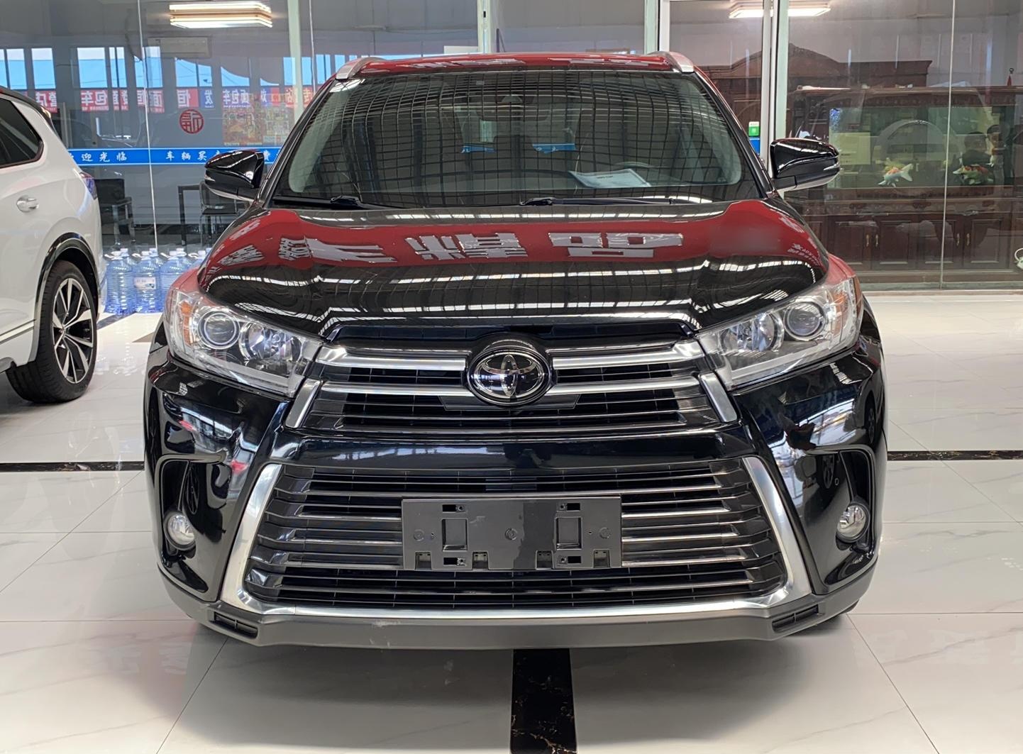 丰田 汉兰达 2018款 2.0T 四驱尊贵版 7座 国V