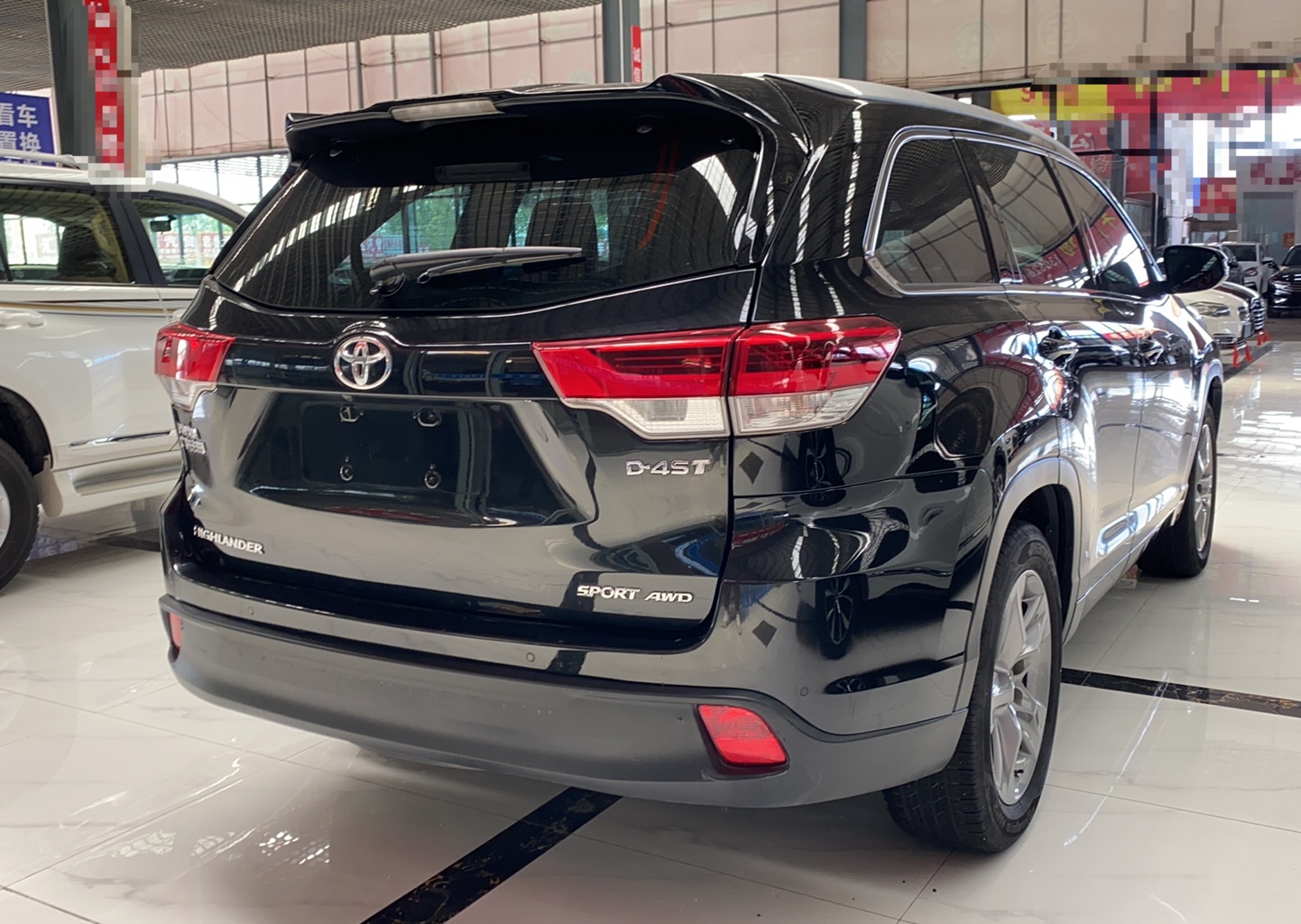 丰田 汉兰达 2018款 2.0T 四驱尊贵版 7座 国V