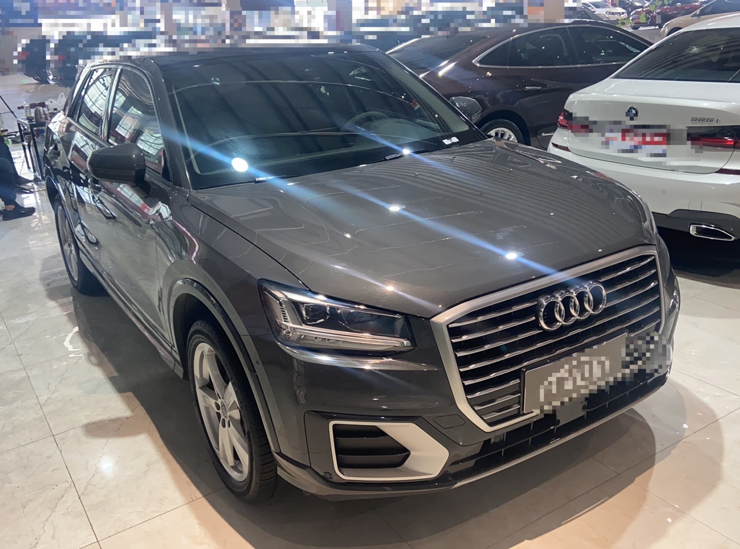 奥迪Q2L 2021款 35 TFSI 时尚致雅型