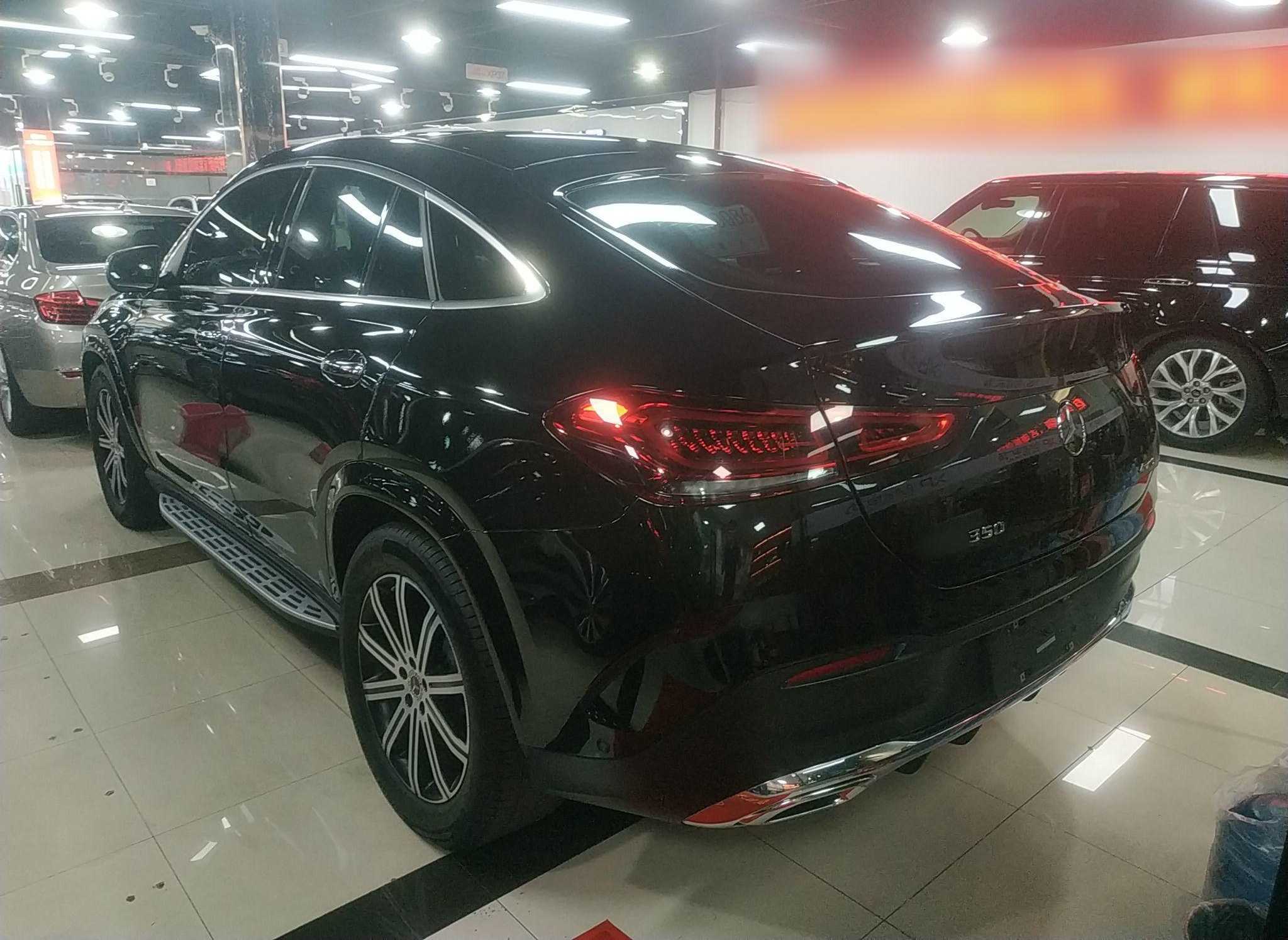 奔驰GLE级 2022款 GLE 350 4MATIC 轿跑SUV 时尚型(进口)