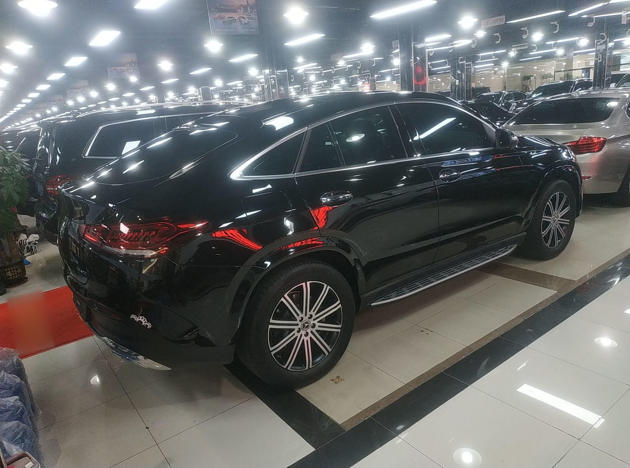 奔驰GLE级 2022款 GLE 350 4MATIC 轿跑SUV 时尚型(进口)