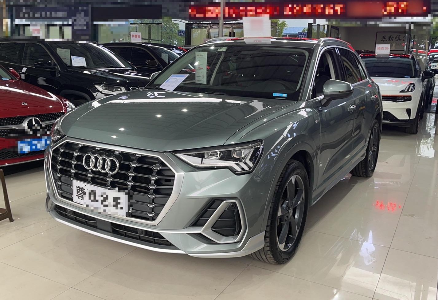 奥迪Q3 2020款 35 TFSI 时尚动感型