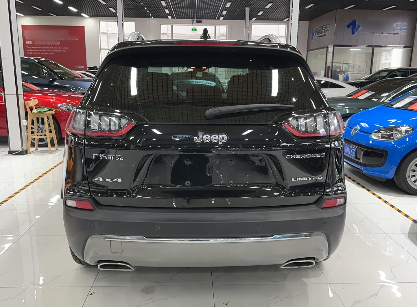 Jeep 自由光 2019款 2.0T 四驱探享版 自动驾驶智慧包 国V