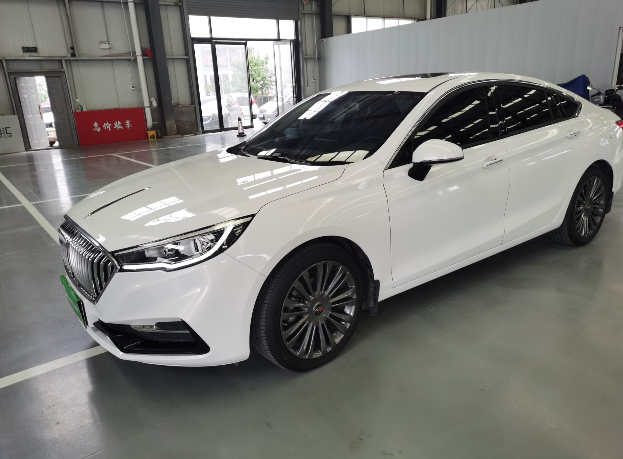 红旗H5 2020款 1.5T DCT旗韵版