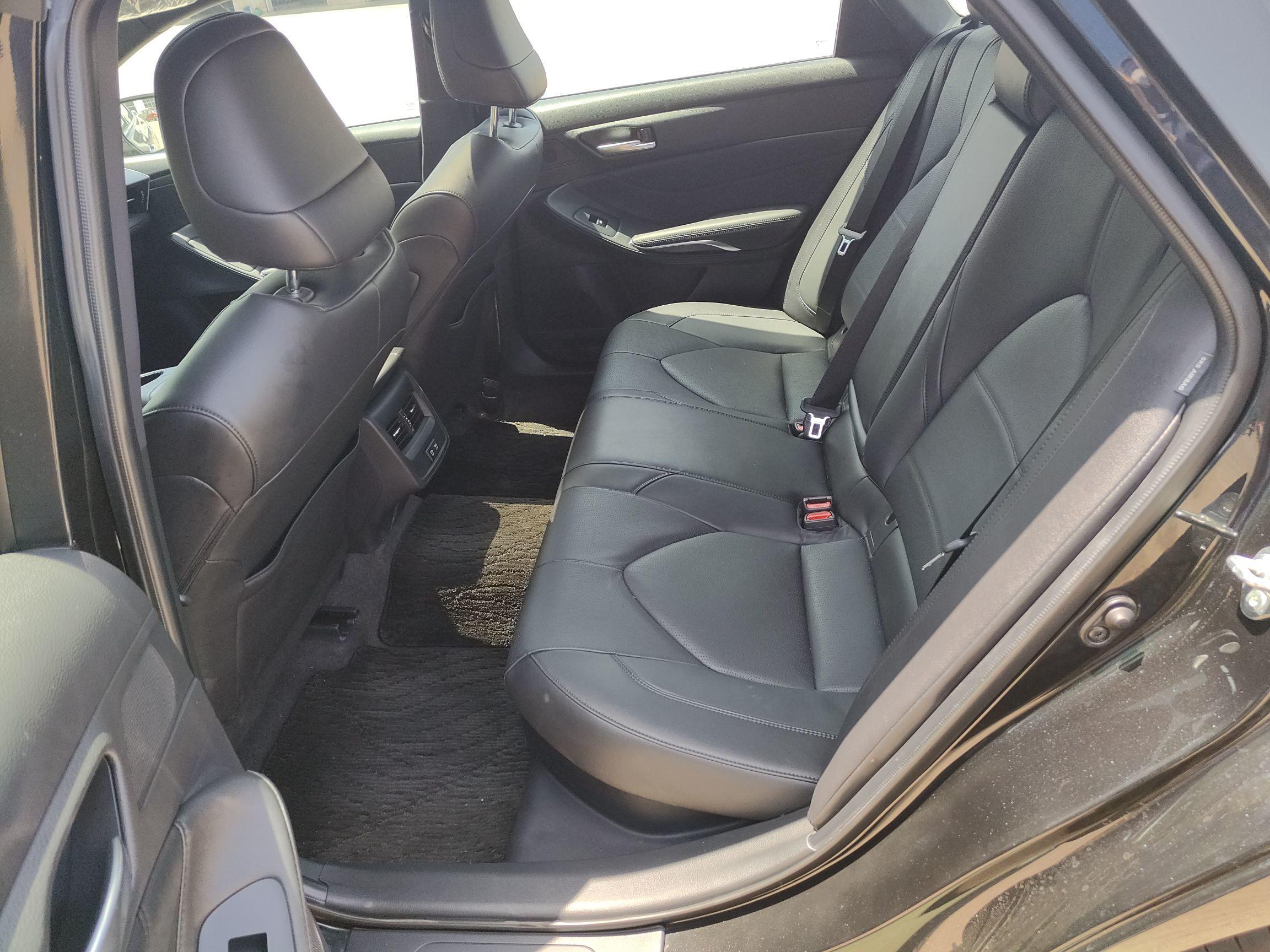 丰田 亚洲龙 2019款 双擎 2.5L 豪华版 国VI