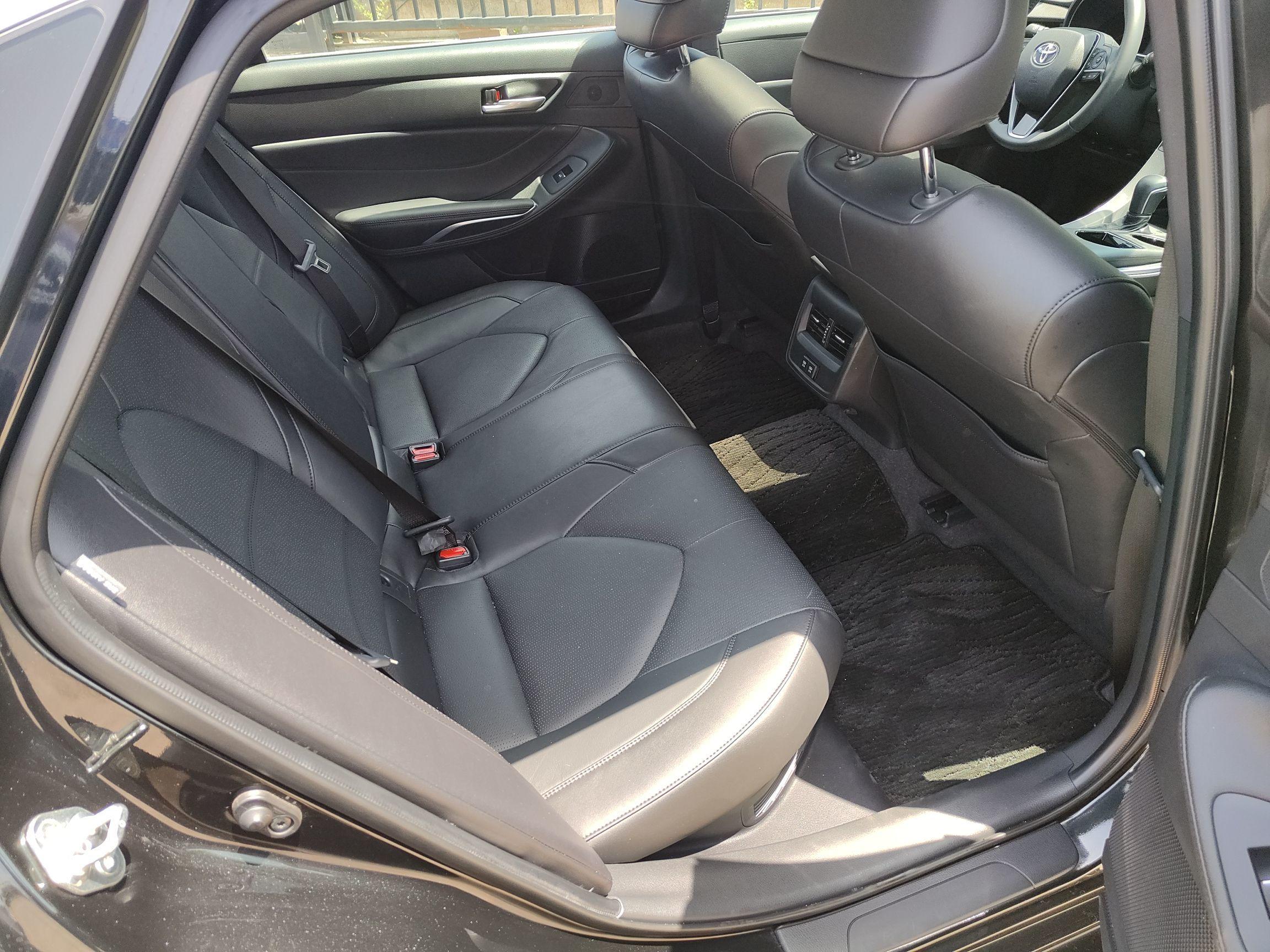 丰田 亚洲龙 2019款 双擎 2.5L 豪华版 国VI