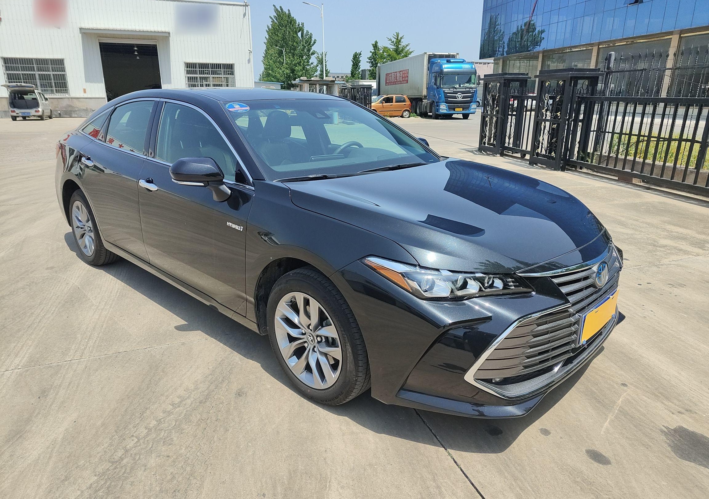 丰田 亚洲龙 2019款 双擎 2.5L 豪华版 国VI