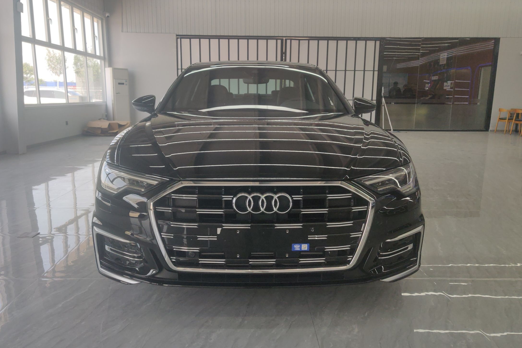 奥迪A6L 2023款 45 TFSI 臻选动感型