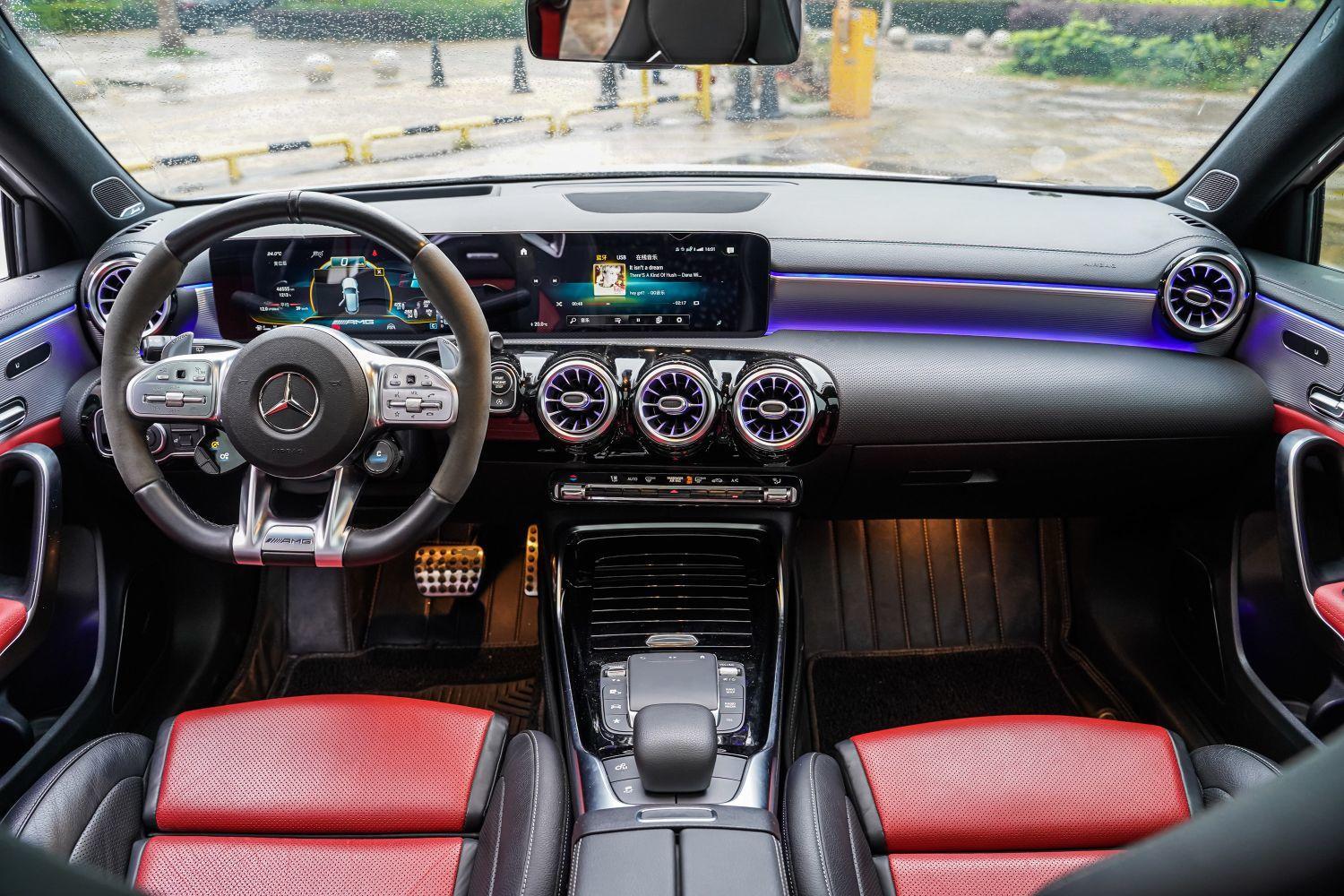 奔驰A级AMG 2020款 改款 AMG A 45 4MATIC+