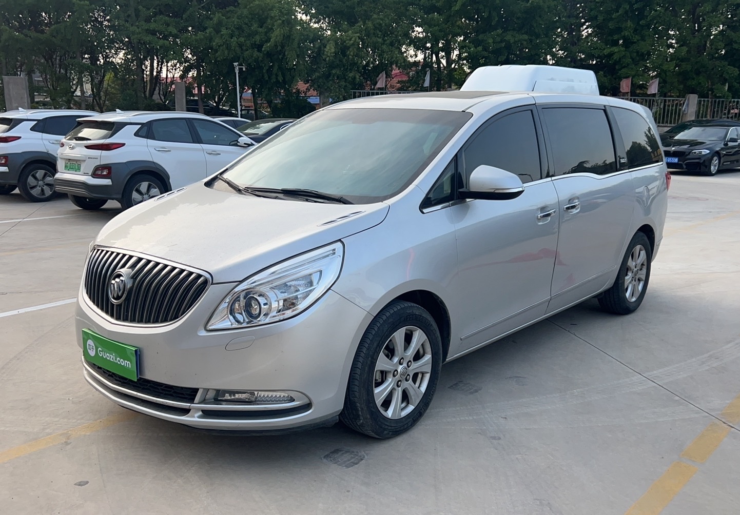 别克GL8 2014款 3.0L XT豪华商务旗舰版