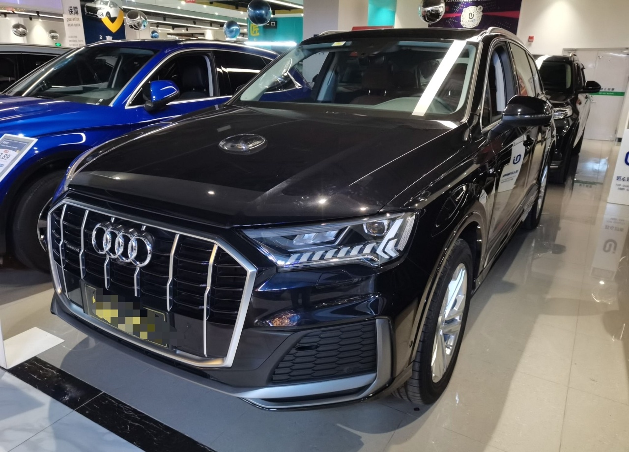 奥迪Q7 2021款 45 TFSI quattro S line运动型(进口)