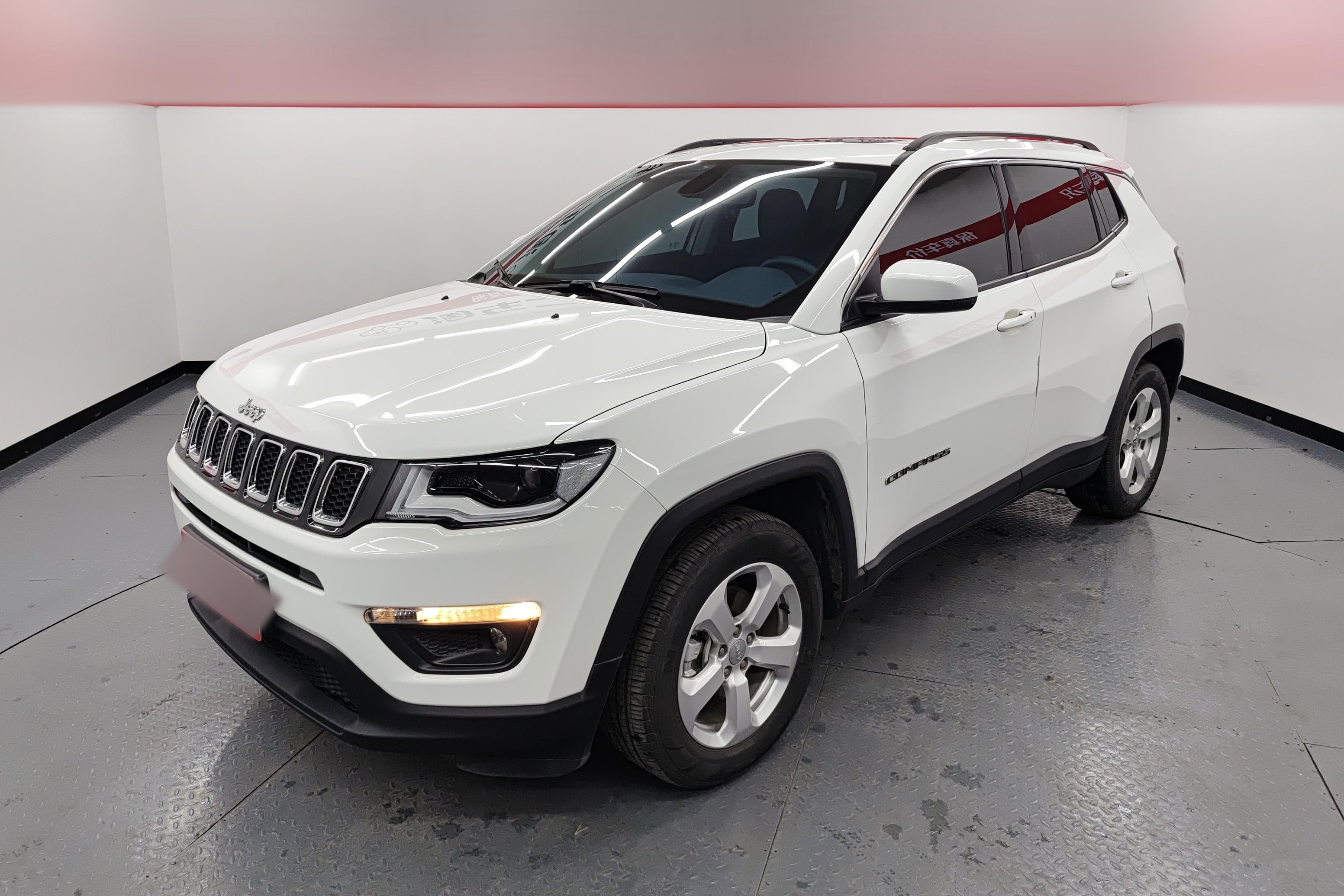 Jeep 指南者 2020款 220T 自动领先版