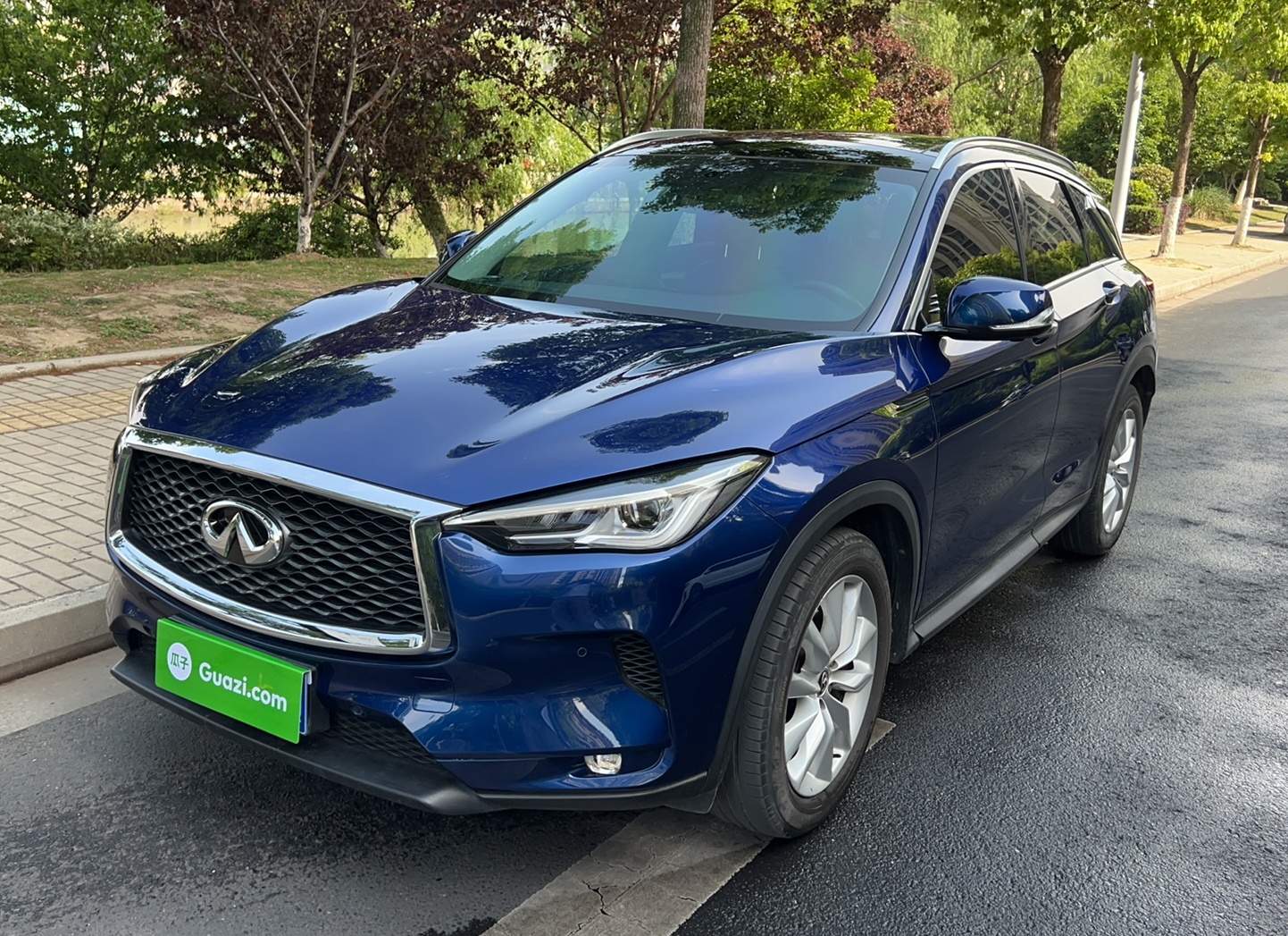 英菲尼迪QX50 2018款 2.0T 四驱菁英版