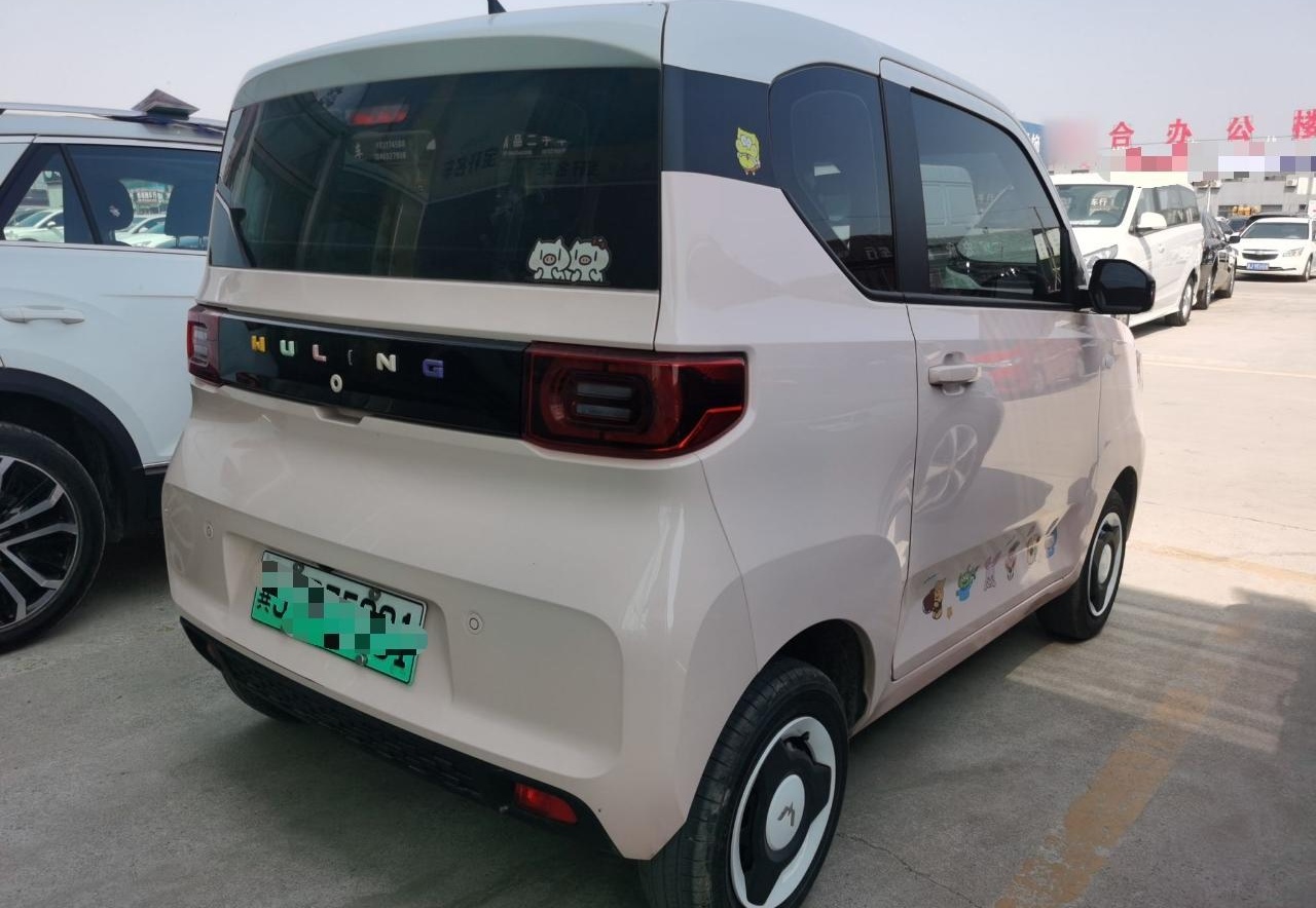 五菱汽车 宏光MINI EV 2021款 马卡龙时尚款 磷酸铁锂