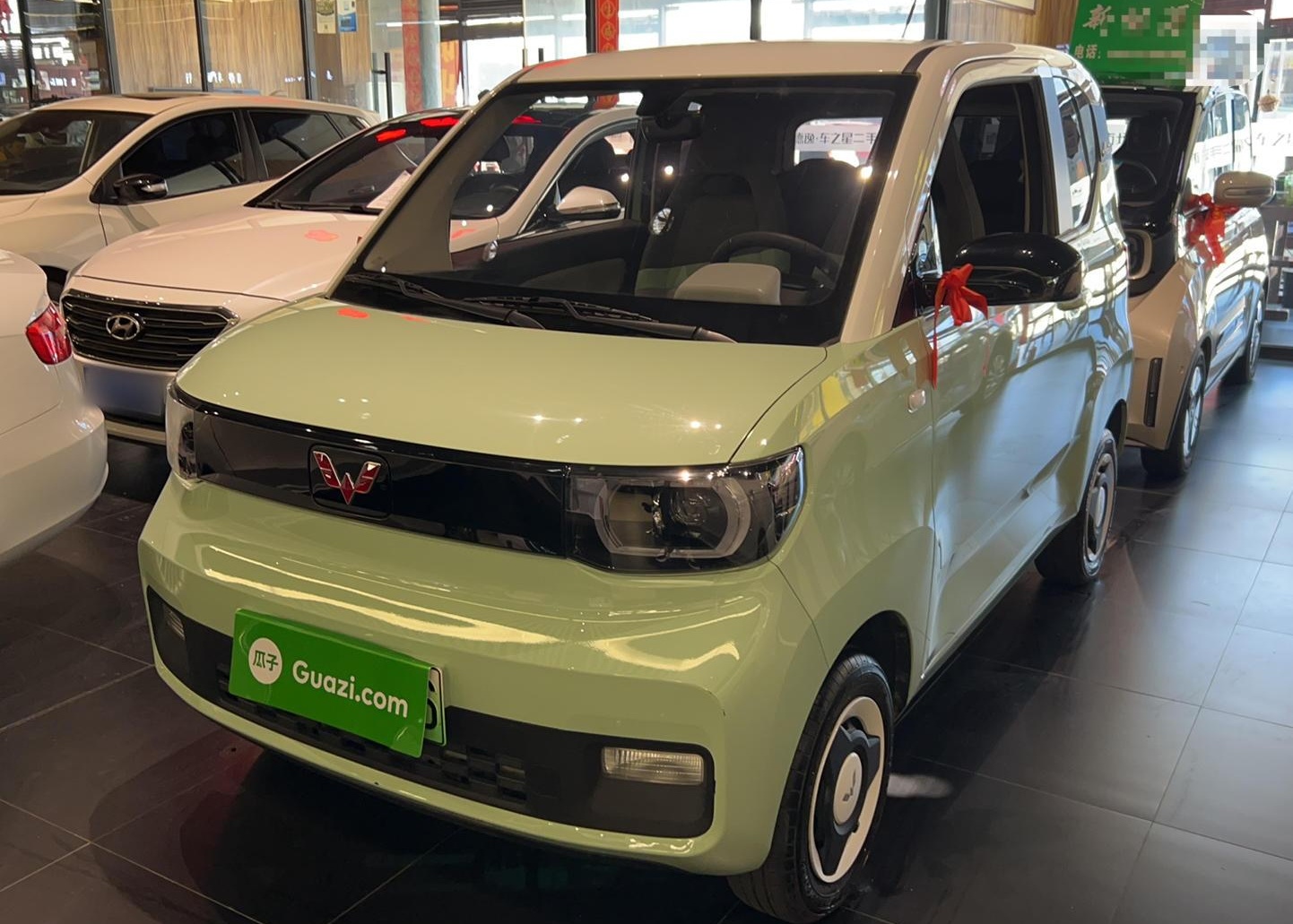 五菱汽车 宏光MINI EV 2021款 马卡龙时尚款 磷酸铁锂