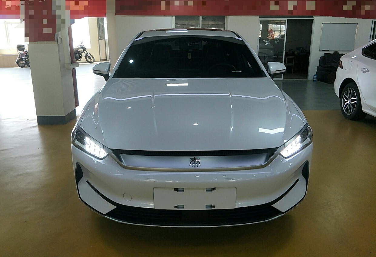 比亚迪 秦PLUS 2021款 EV 500KM 豪华型