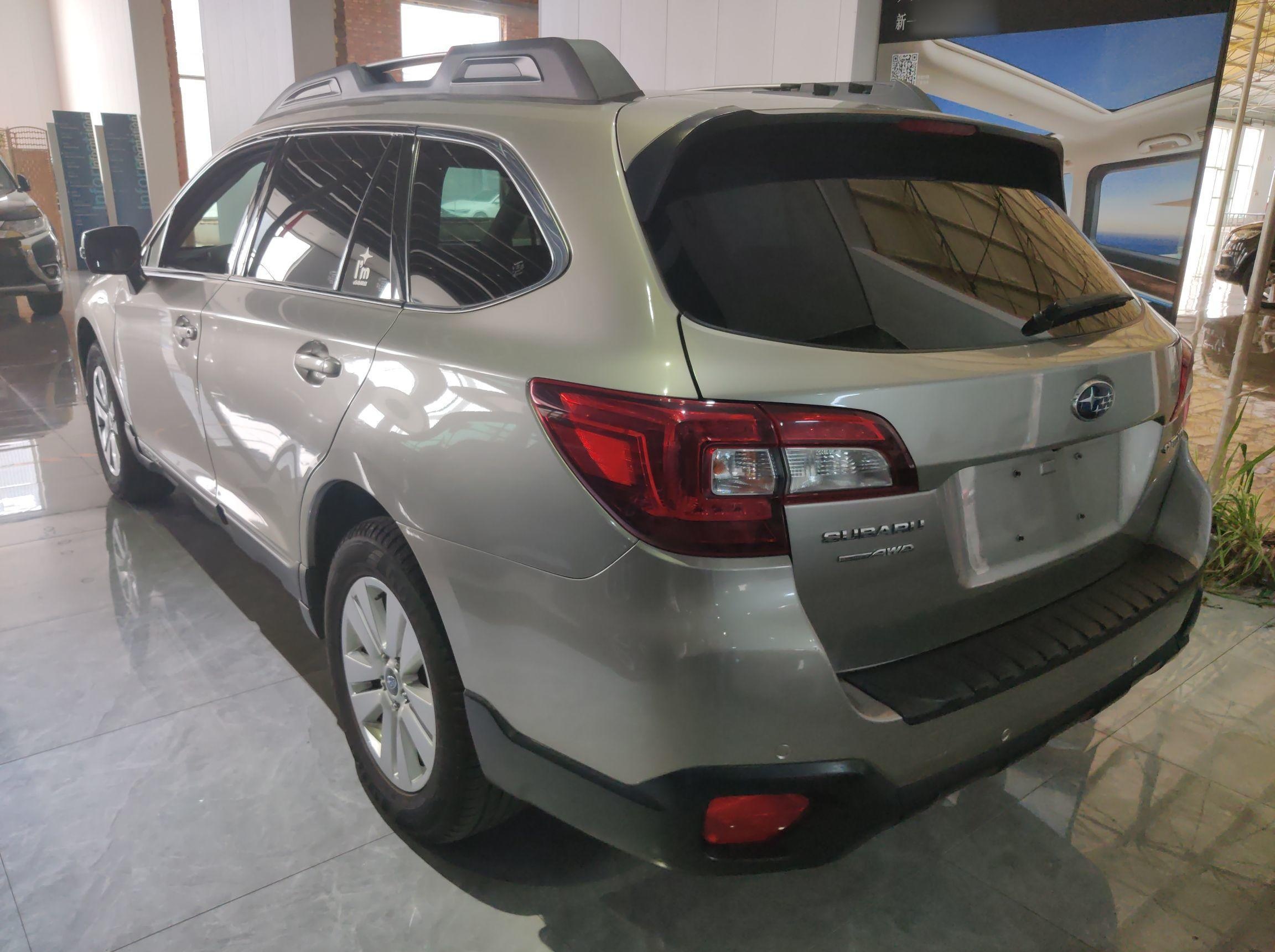 斯巴鲁 傲虎 2016款 2.5i 豪华导航版