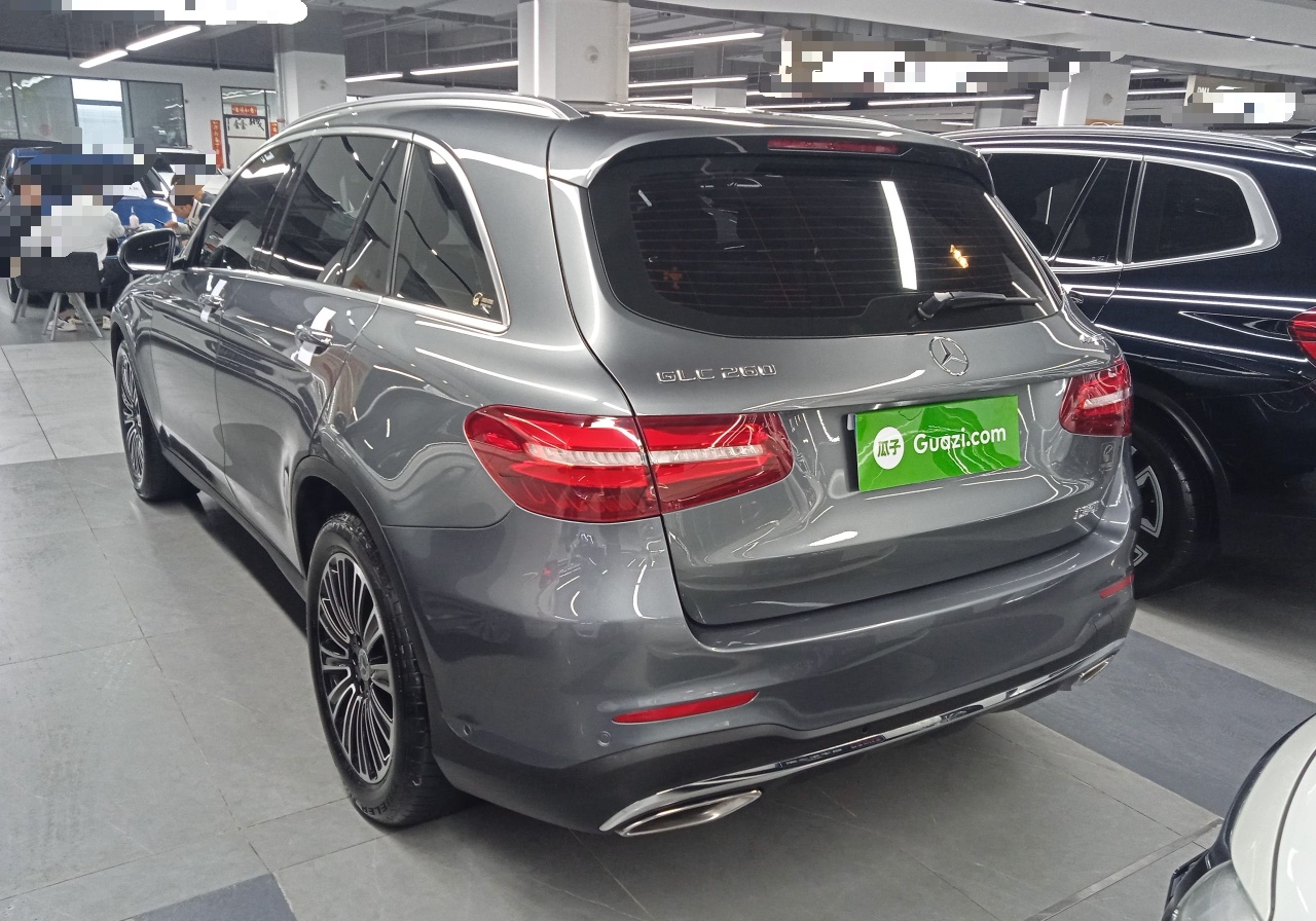 奔驰GLC级 2018款 GLC 260 4MATIC 动感型