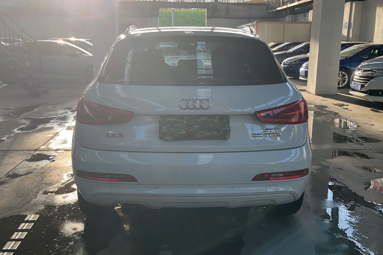 奥迪Q3 2015款 35 TFSI 舒适型