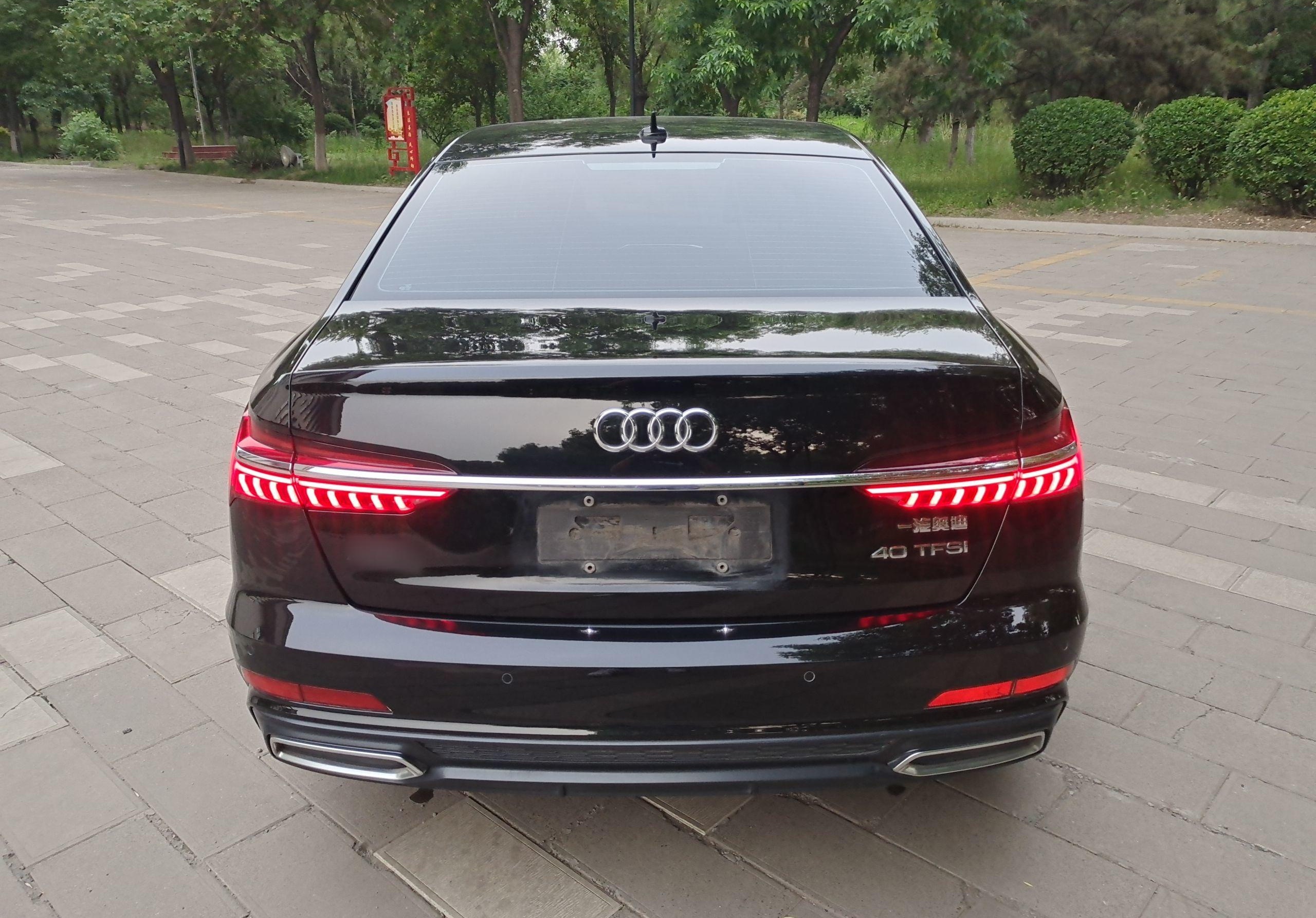 奥迪A6L 2019款 40 TFSI 豪华动感型