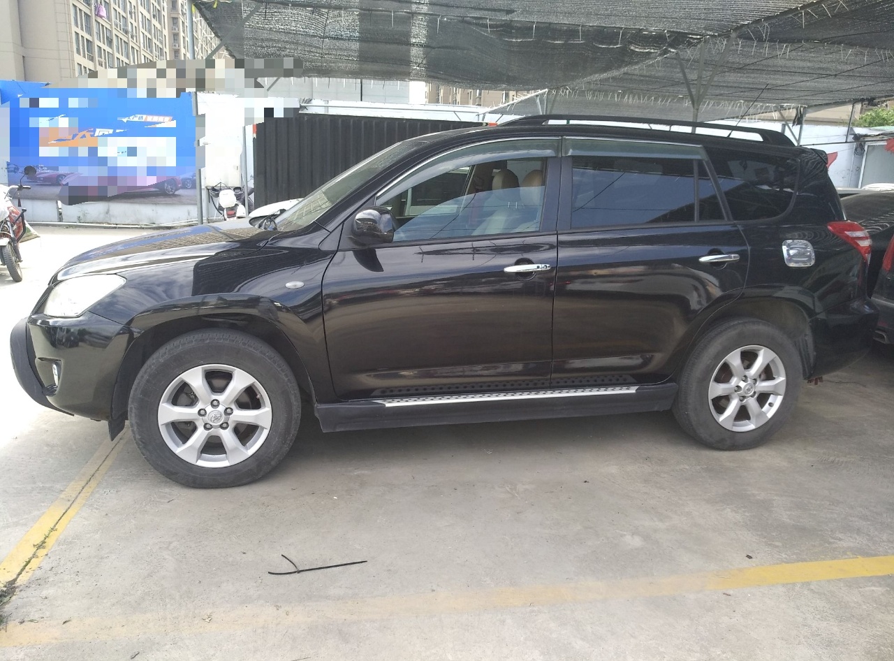 丰田 RAV4 2011款 2.0L 自动经典版