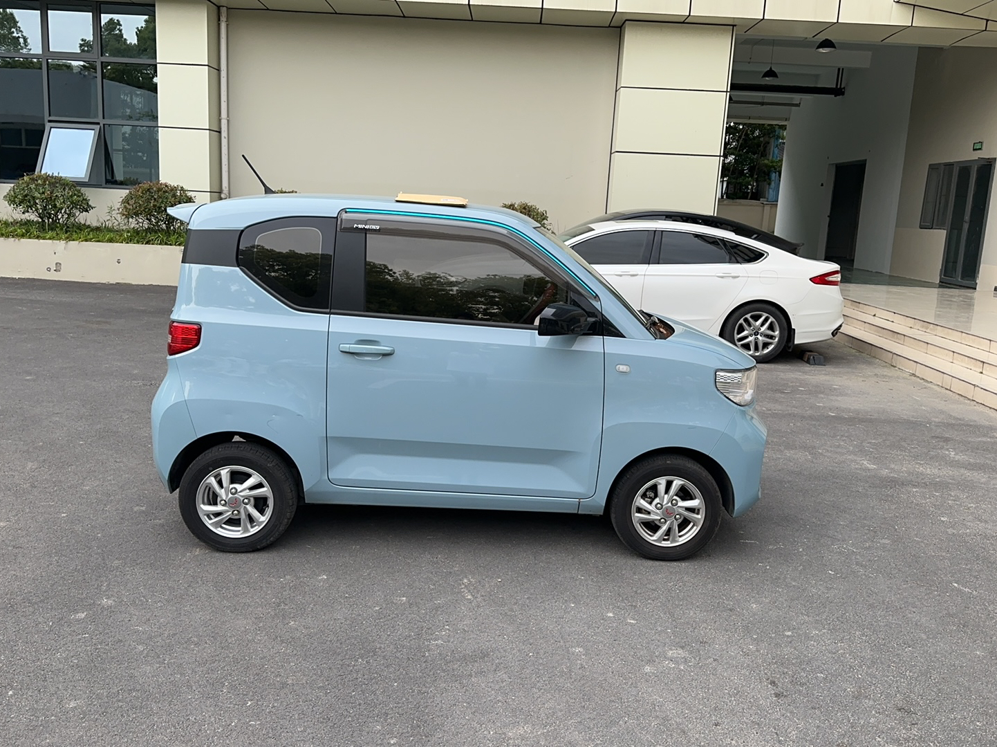 五菱汽车 宏光MINI EV 2020款 悦享款 磷酸铁锂