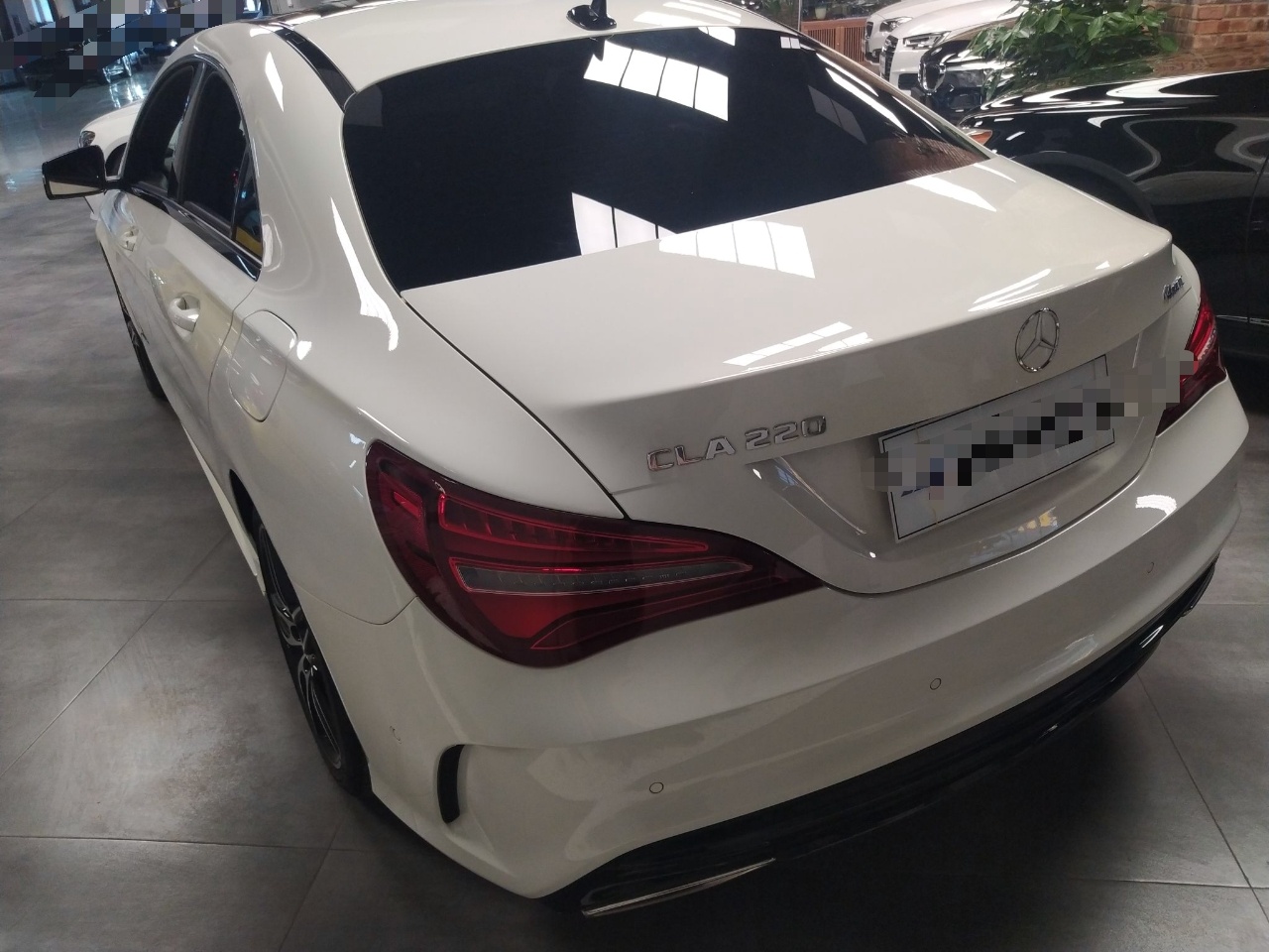 奔驰CLA级 2016款 改款 CLA 220 4MATIC(进口)