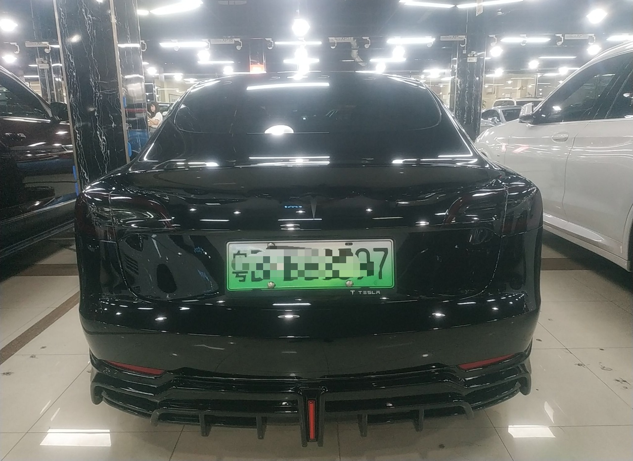 特斯拉 Model 3 2021款 标准续航后驱升级版