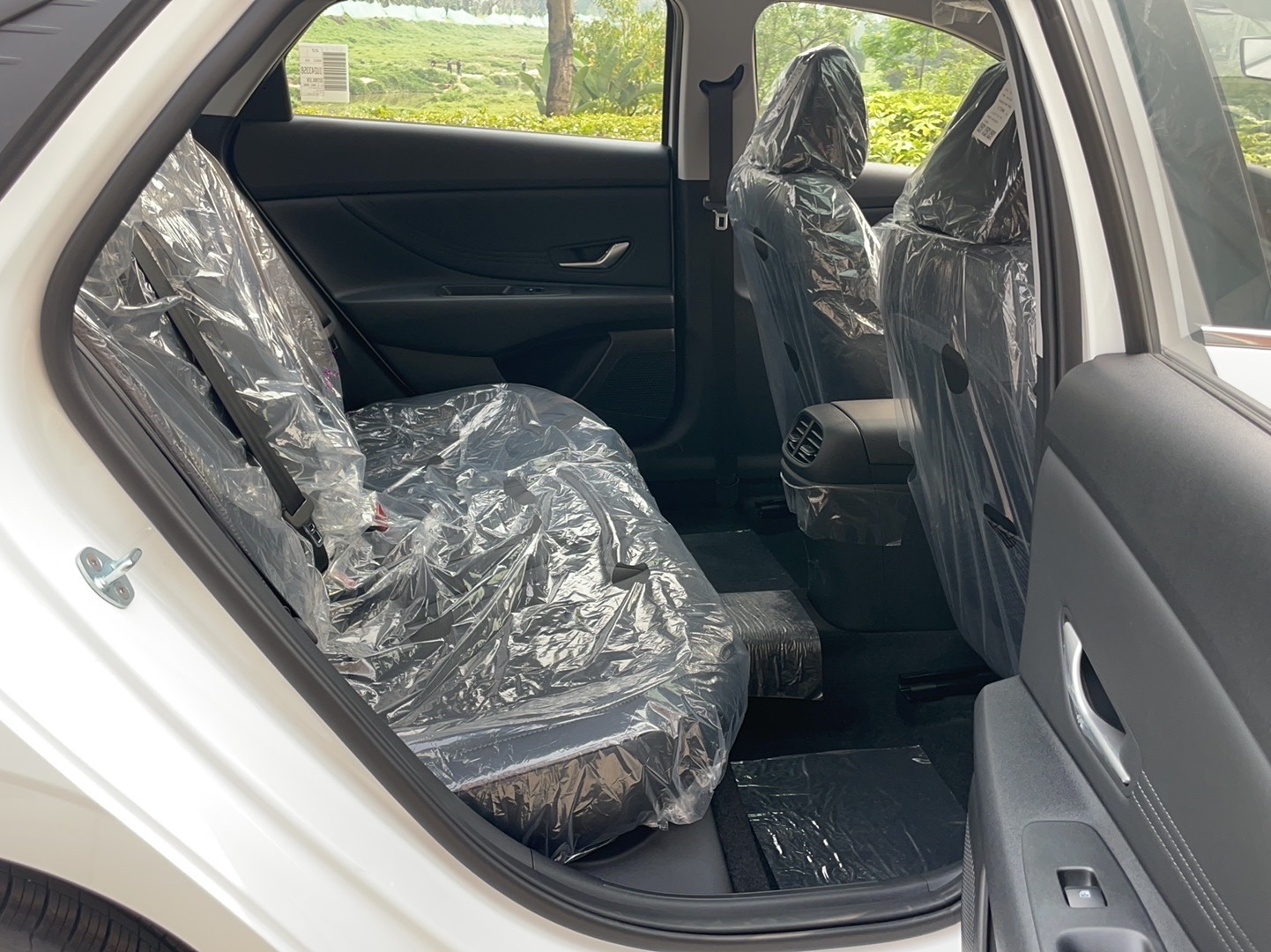 现代 伊兰特 2022款 1.5L CVT LUX尊贵版