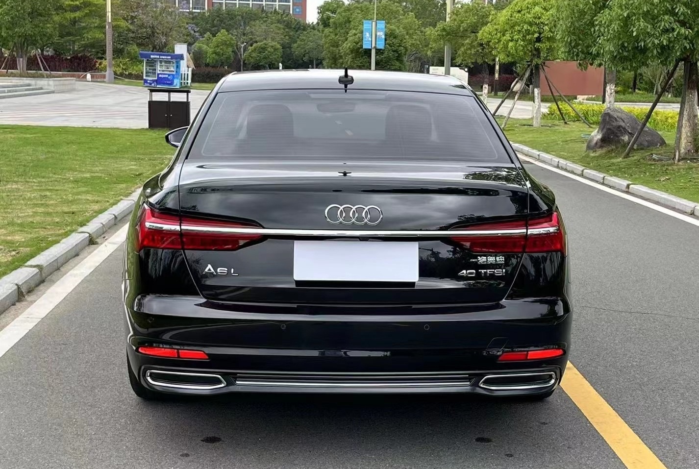 奥迪A6L 2019款 40 TFSI 豪华致雅型