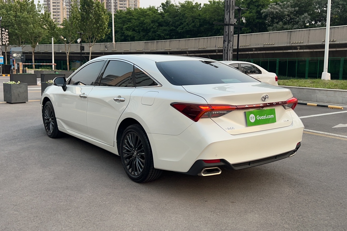 丰田 亚洲龙 2019款 2.0L XLE尊享版