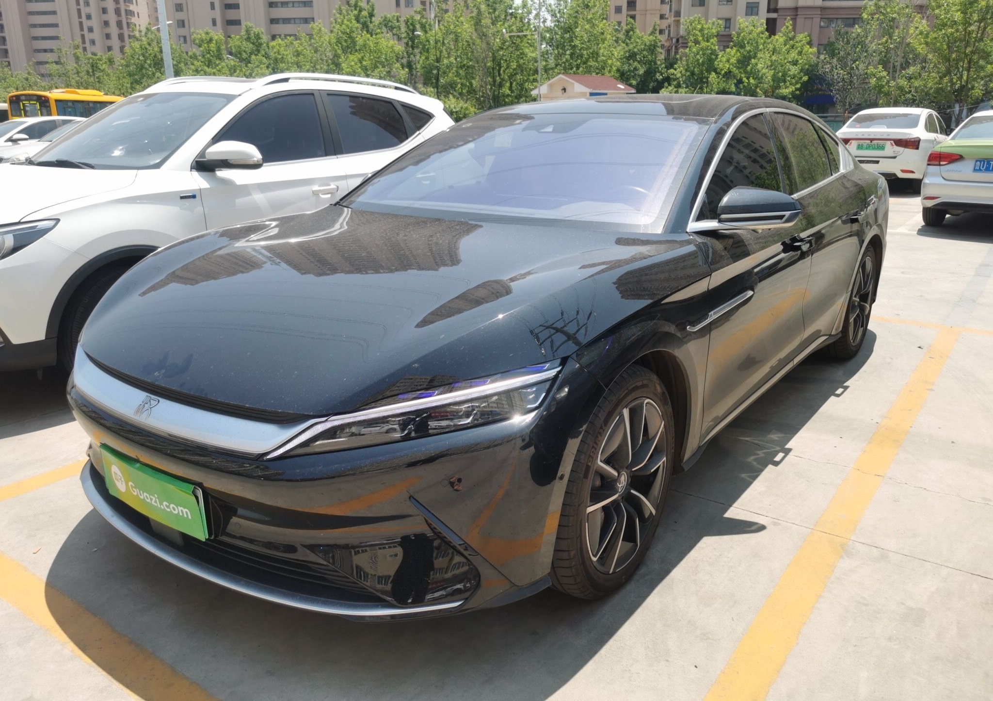 比亚迪 汉 2020款 EV 四驱高性能版旗舰型