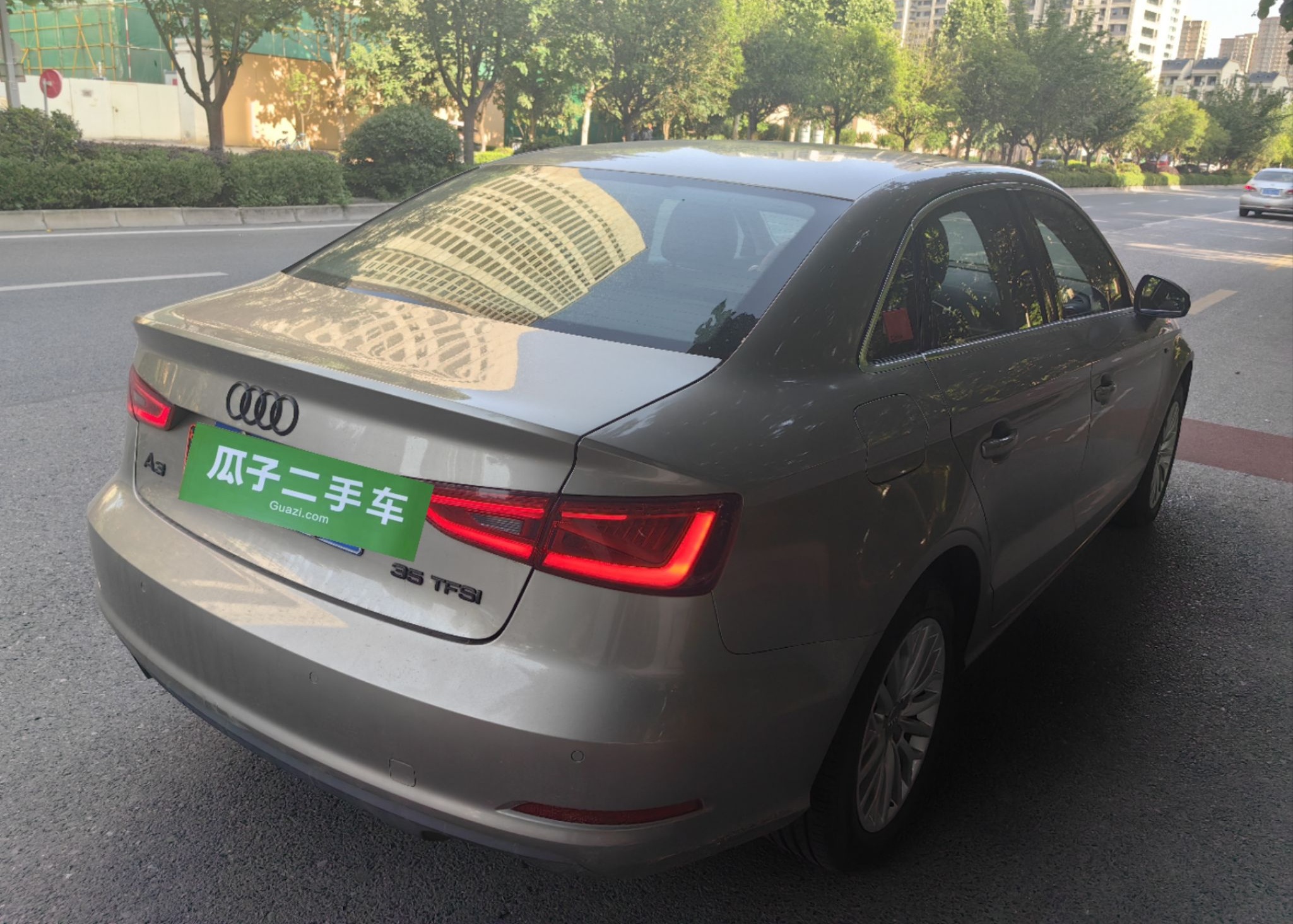 奥迪A3 2015款 Limousine 35 TFSI 百万纪念智领型