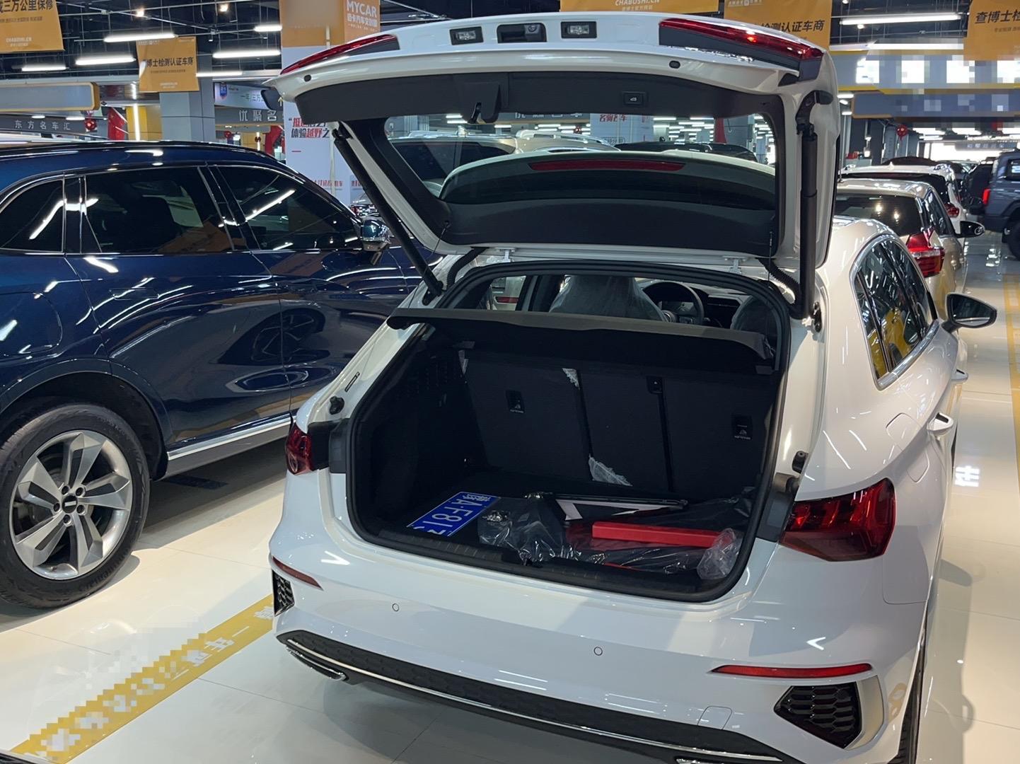 奥迪A3 2022款 Sportback 35 TFSI 时尚运动型