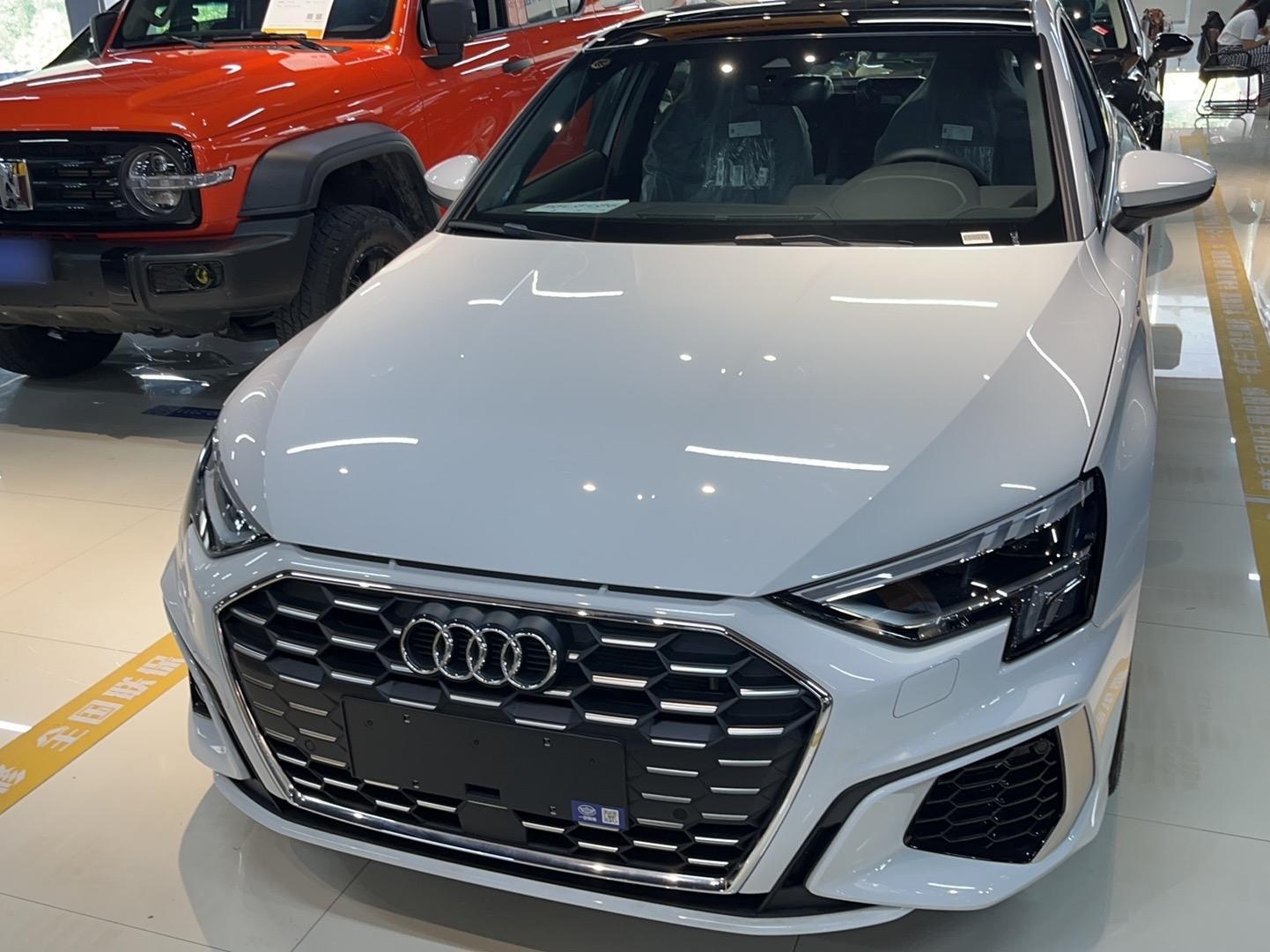 奥迪A3 2022款 Sportback 35 TFSI 时尚运动型