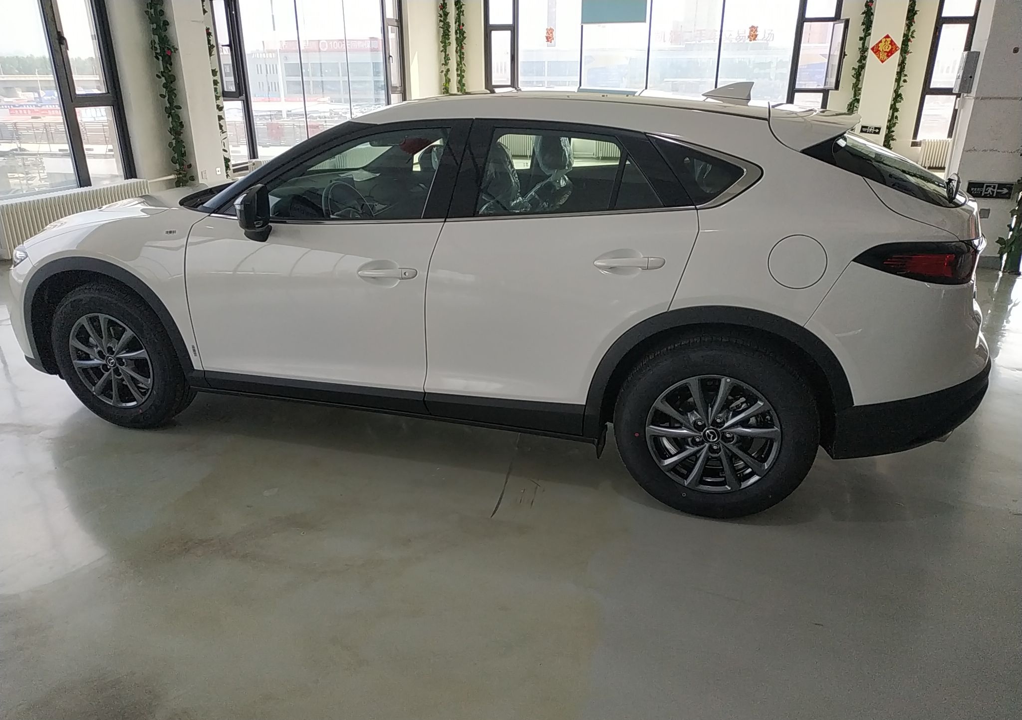 马自达CX-4 2021款 2.0L 自动两驱蓝天探索版