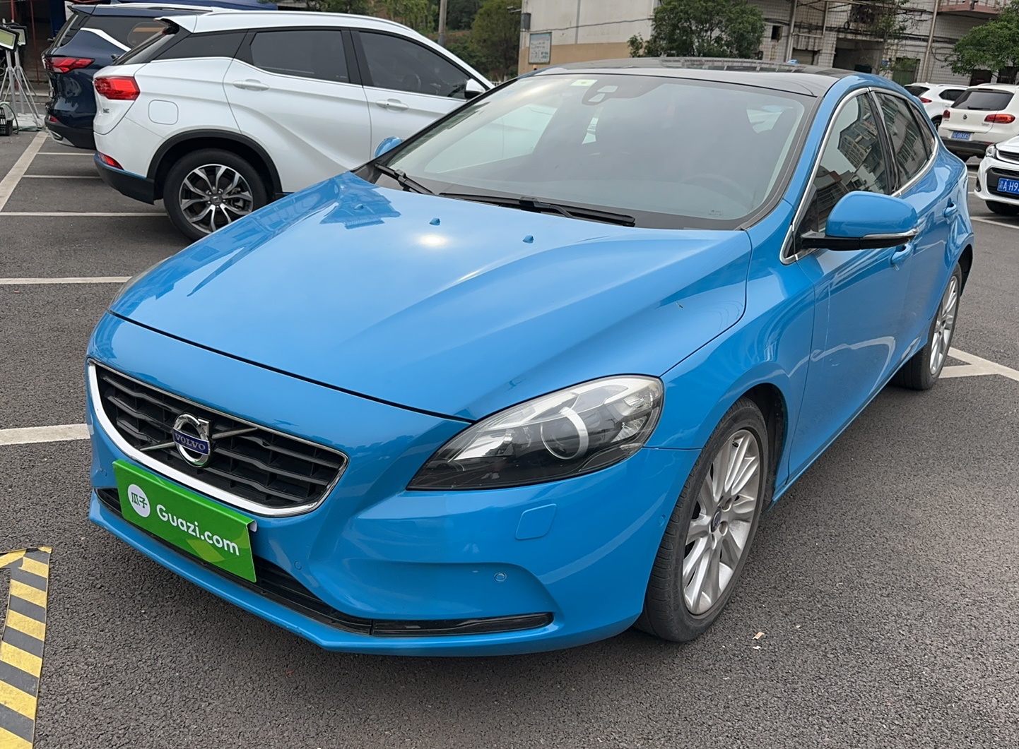 沃尔沃V40 2014款 2.0T 智雅版(进口)