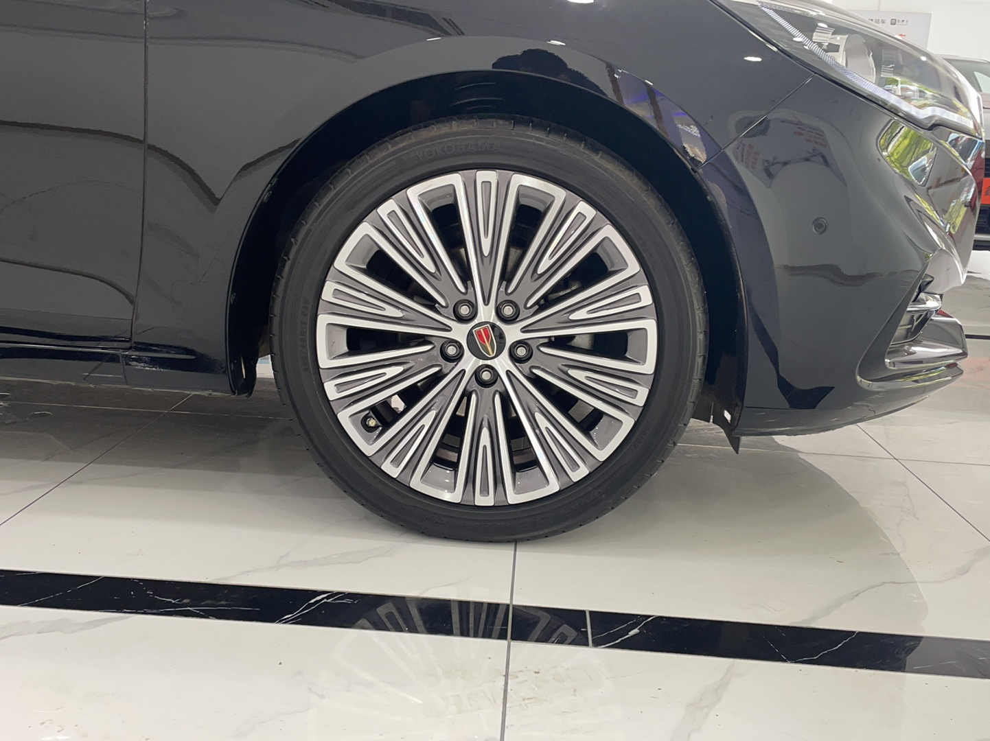 红旗H5 2022款 1.8T 自动智联旗领版