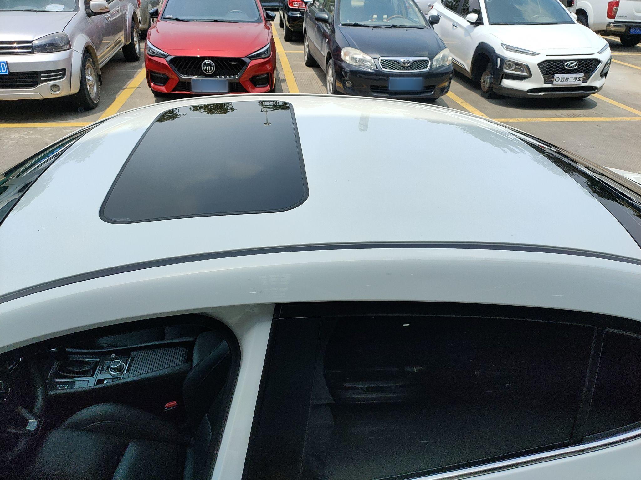 马自达 昂克赛拉 2017款 三厢 2.0L 自动尊贵型 国V