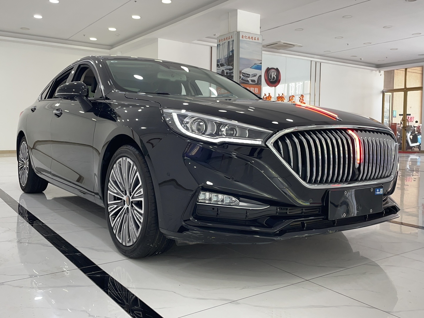 红旗H5 2022款 1.8T 自动智联旗领版