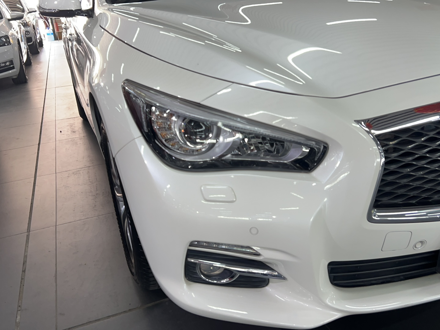 英菲尼迪Q50L 2016款 2.0T 悦享版