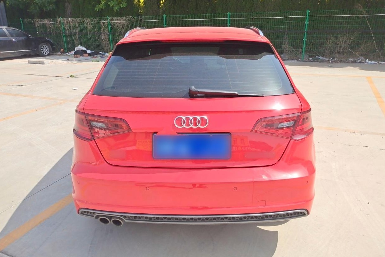 奥迪A3 2014款 Sportback 40 TFSI S line 舒适型(进口)