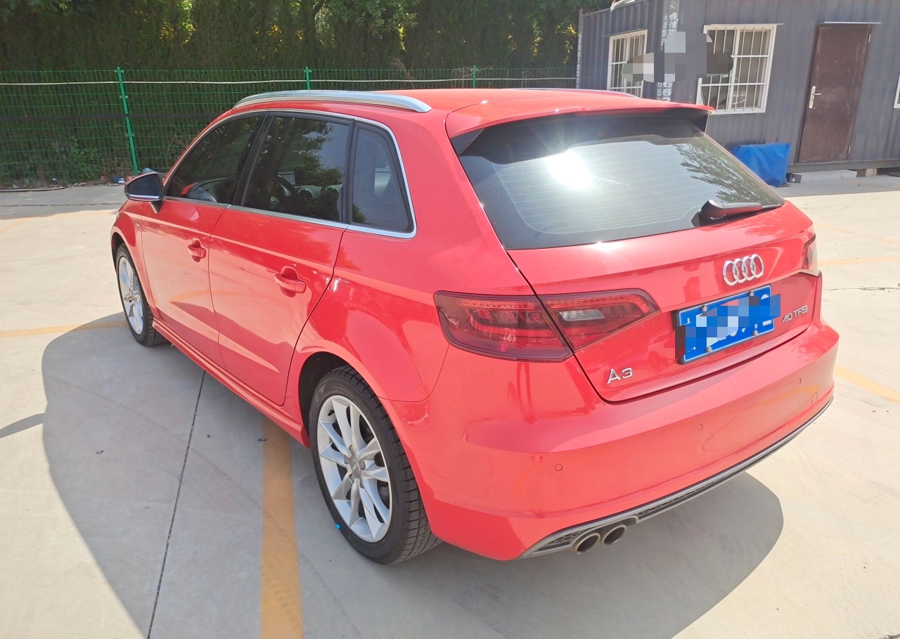 奥迪A3 2014款 Sportback 40 TFSI S line 舒适型(进口)