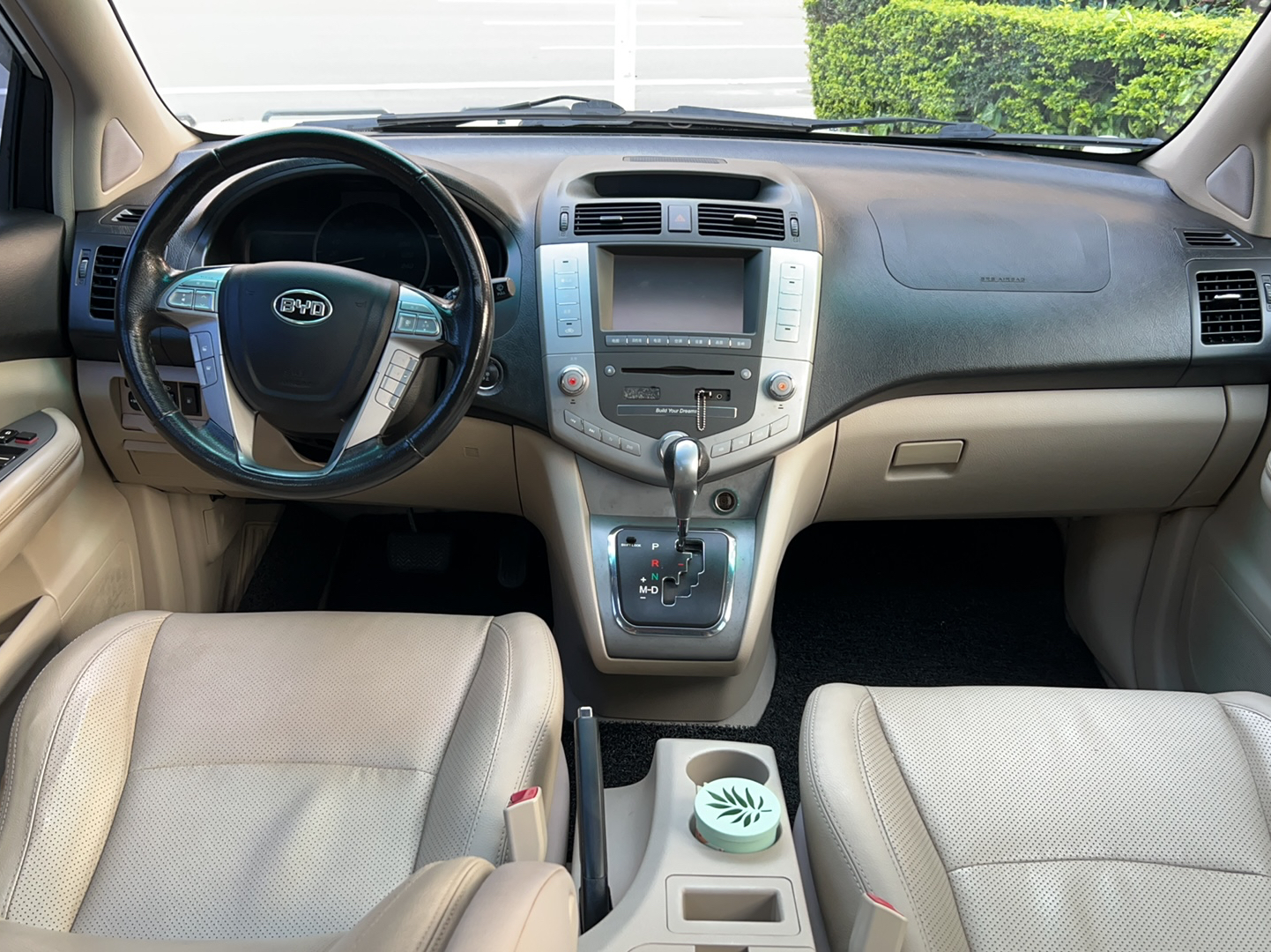 比亚迪S6 2013款 白金版 2.4L 自动尊享型