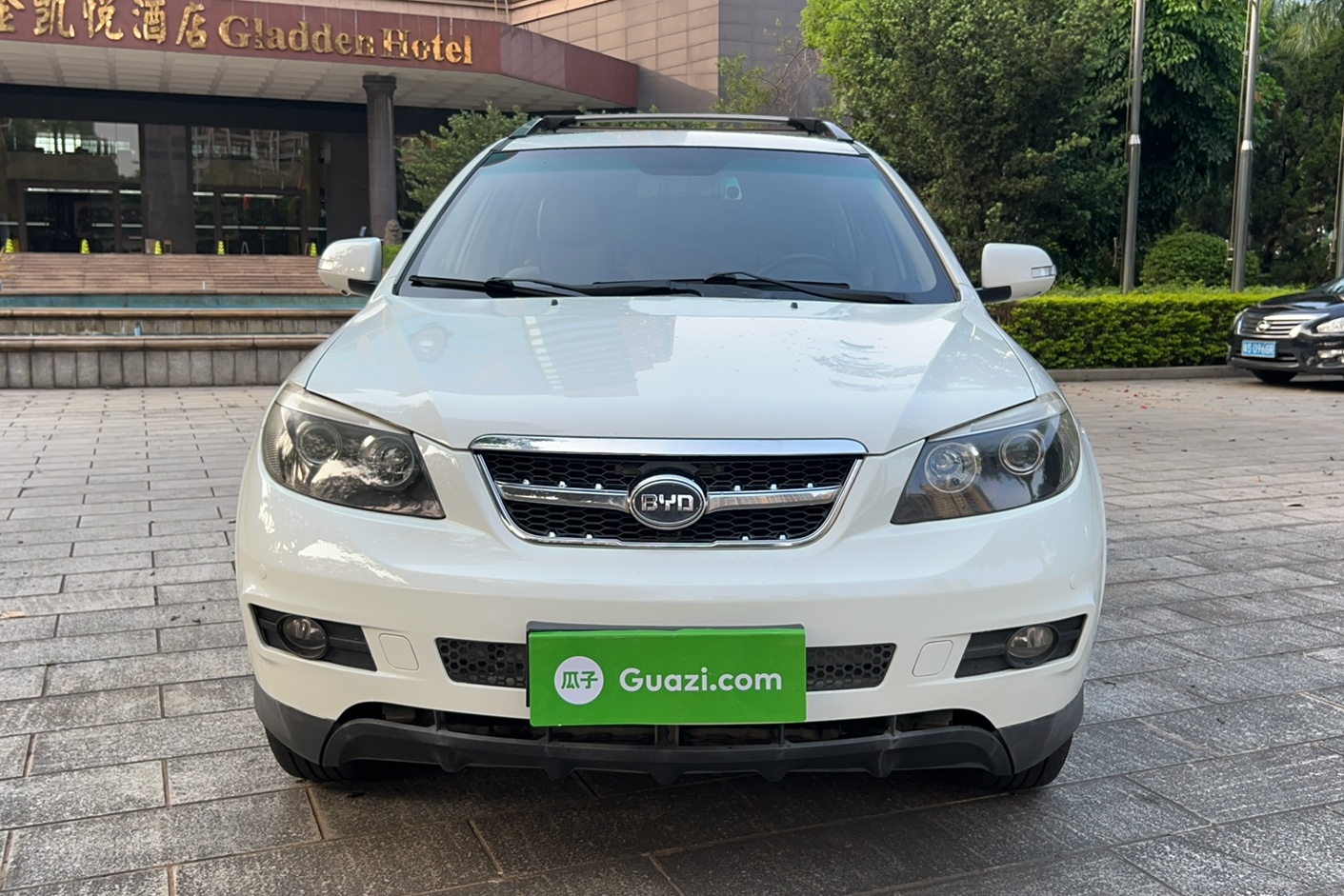 比亚迪S6 2013款 白金版 2.4L 自动尊享型