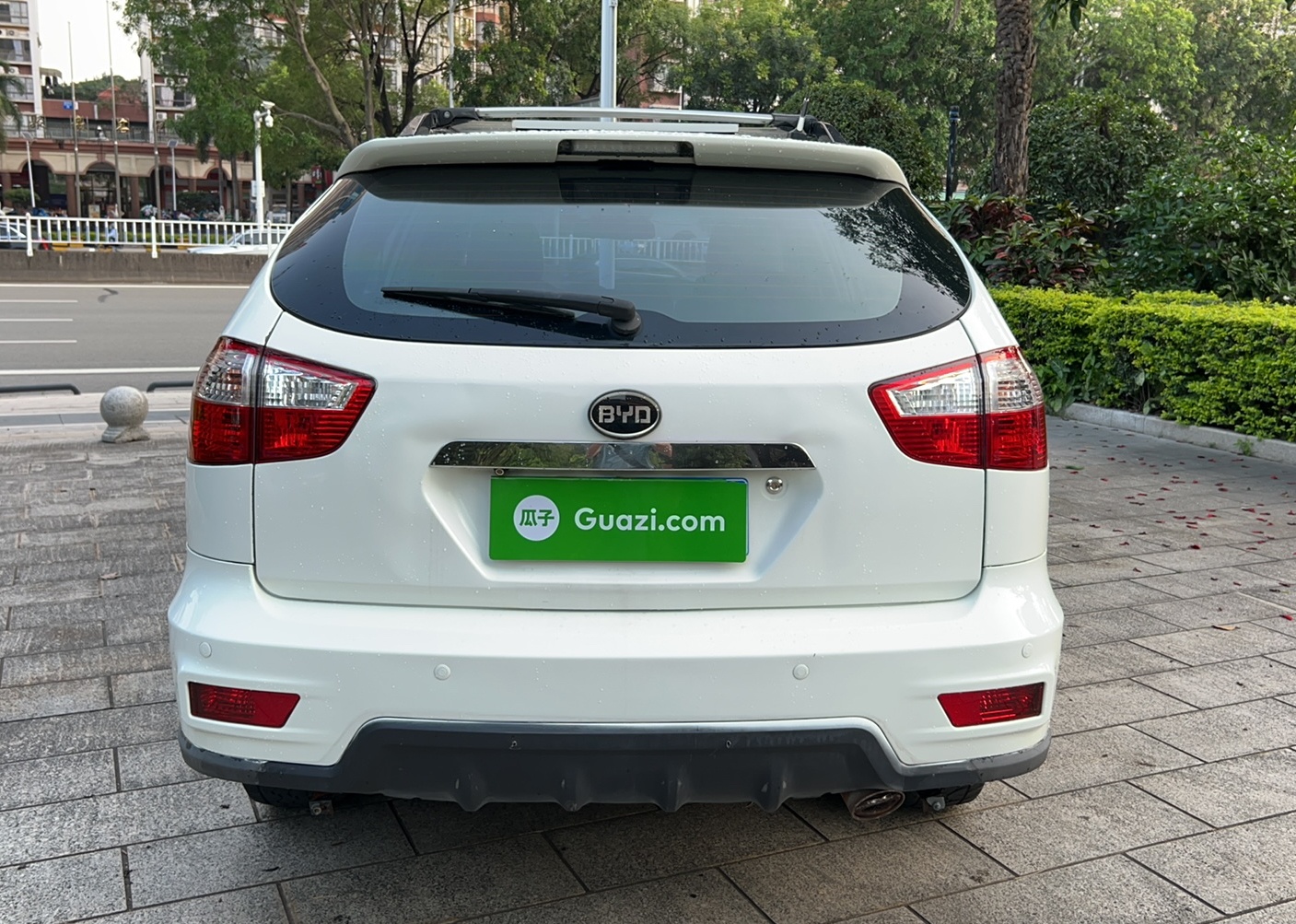 比亚迪S6 2013款 白金版 2.4L 自动尊享型