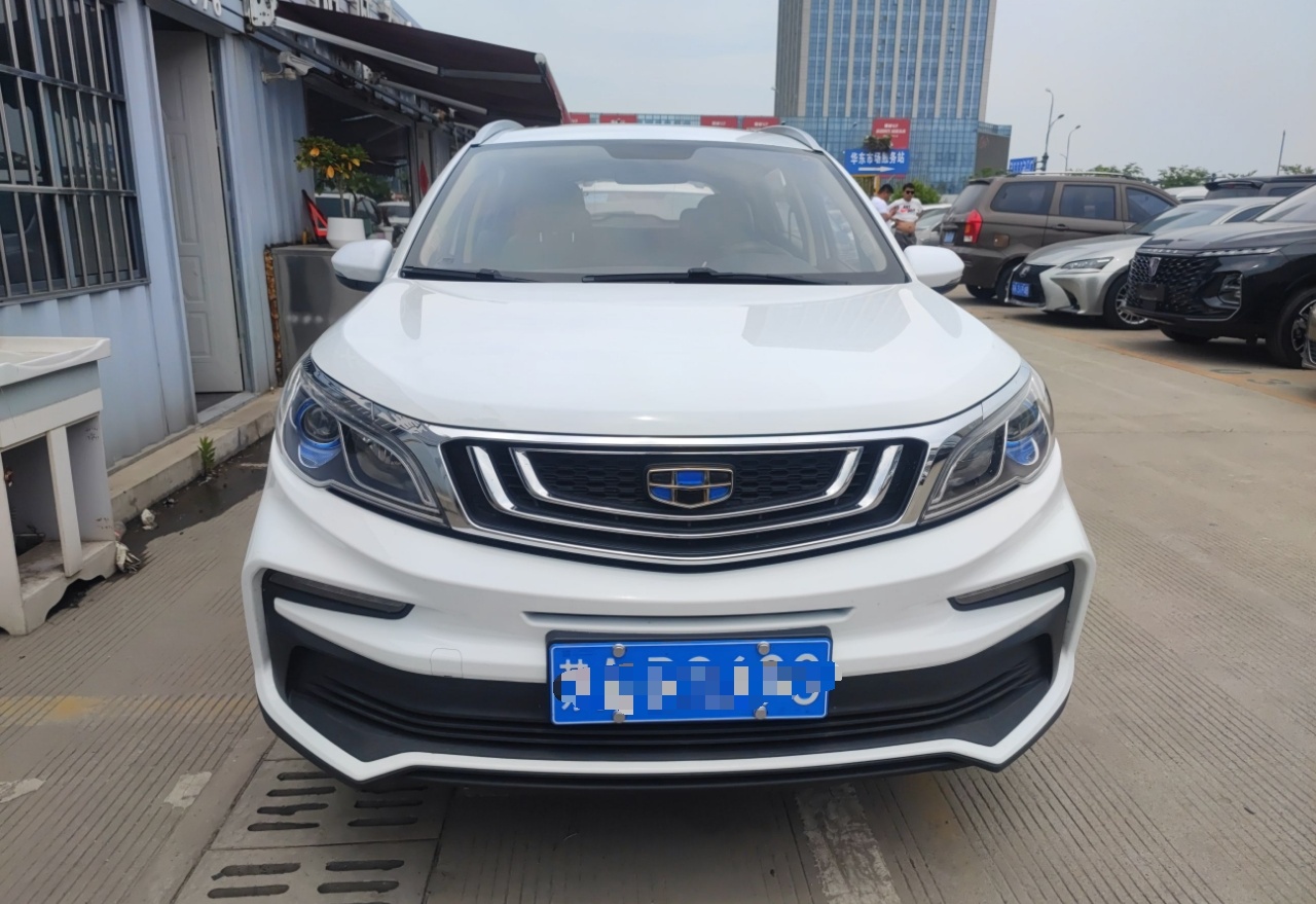 吉利汽车 远景X3 2019款 升级版 1.5L CVT尊贵型