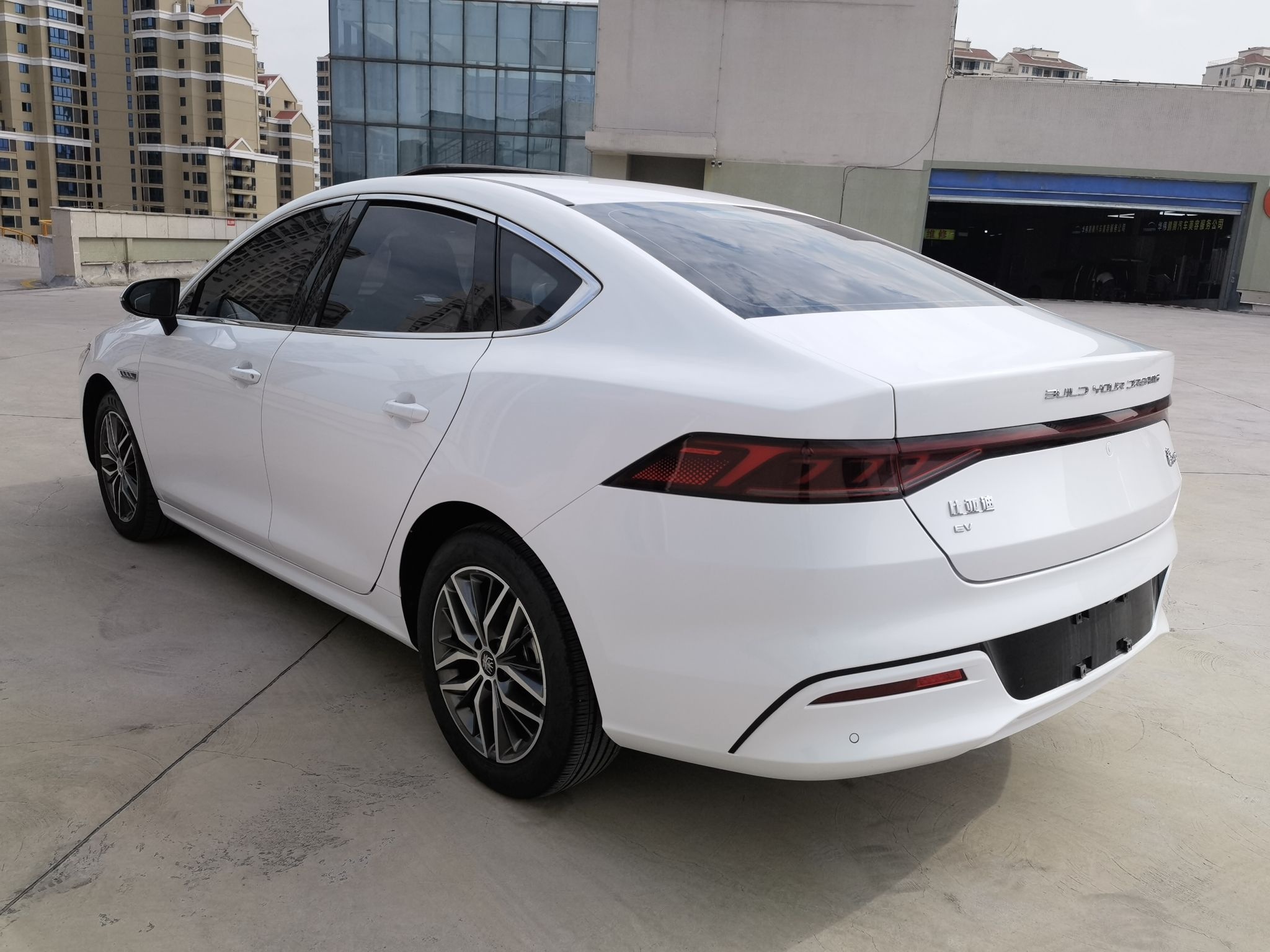 比亚迪 秦PLUS 2021款 EV 500KM 豪华型